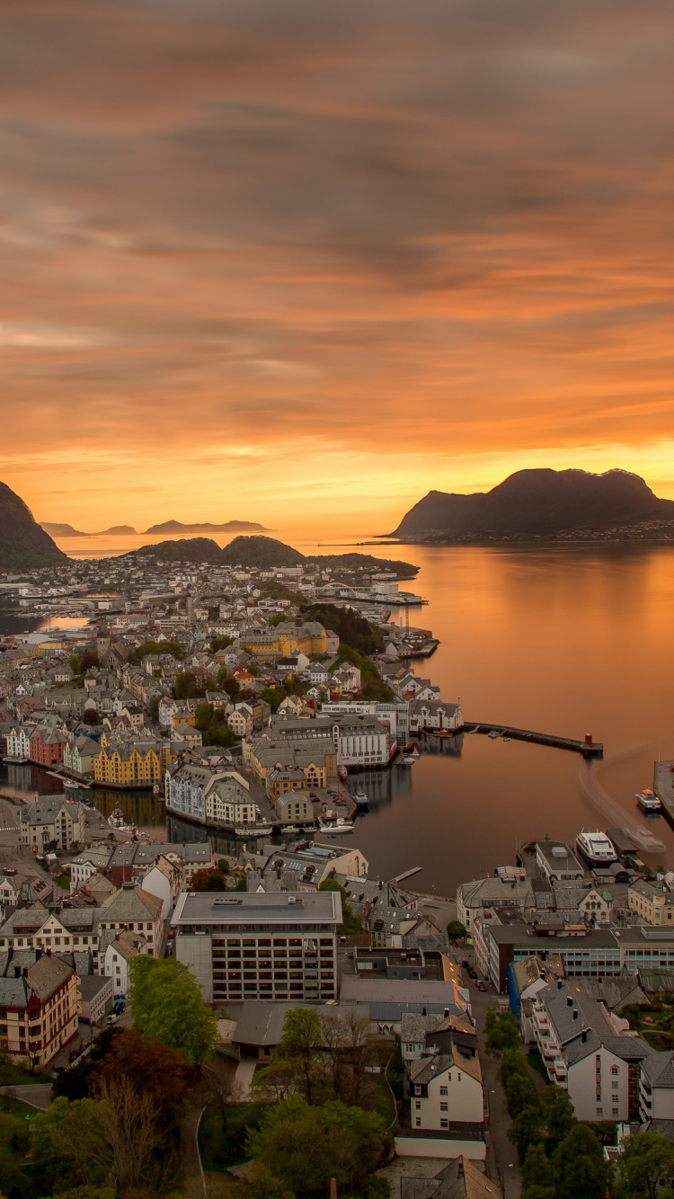 Обои lesundбыл, фьорд, побережье, закат, море в разрешении 750x1334
