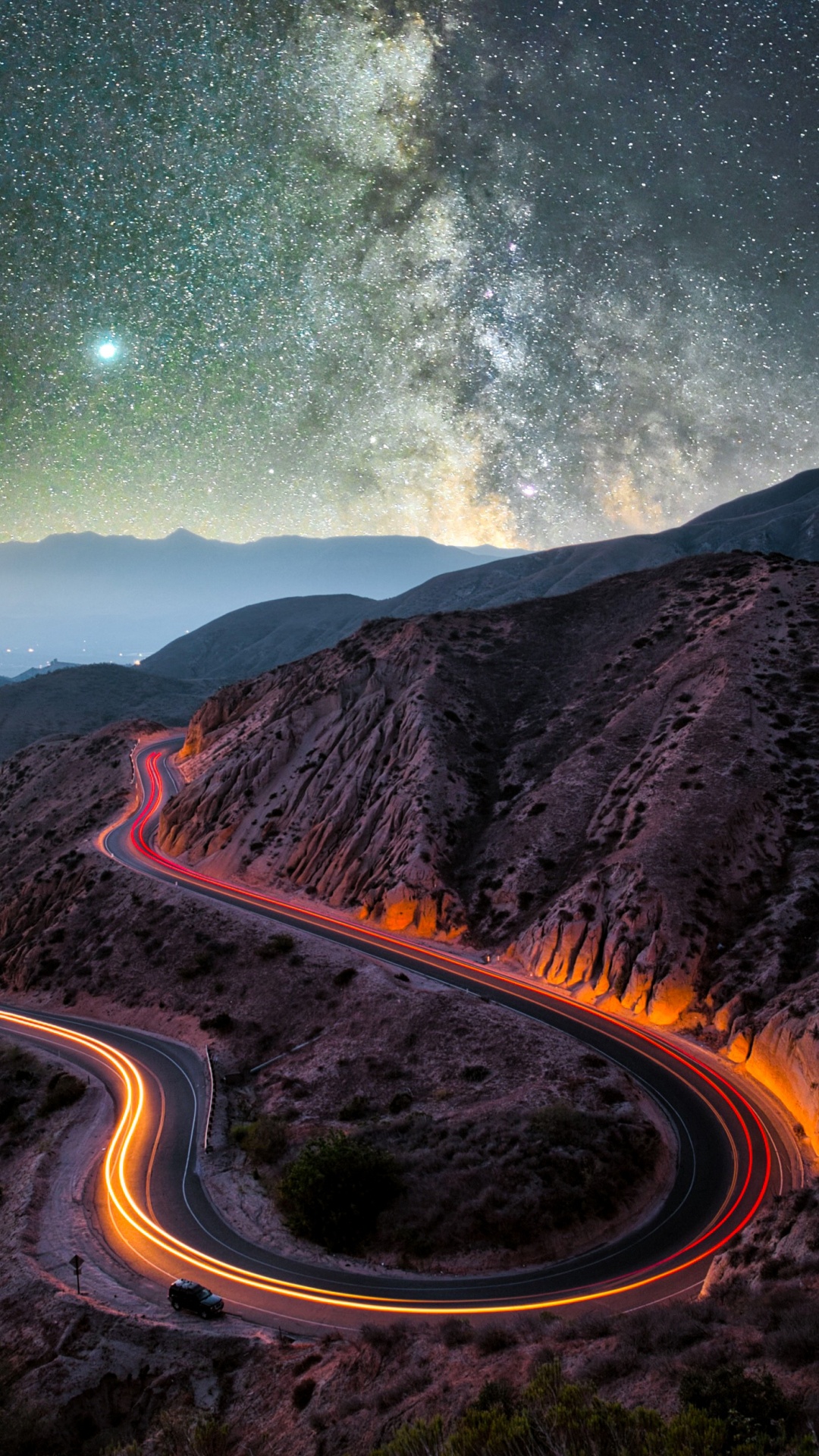 Обои Млечный Путь, постер, атмосфера, гора, свет в разрешении 1080x1920