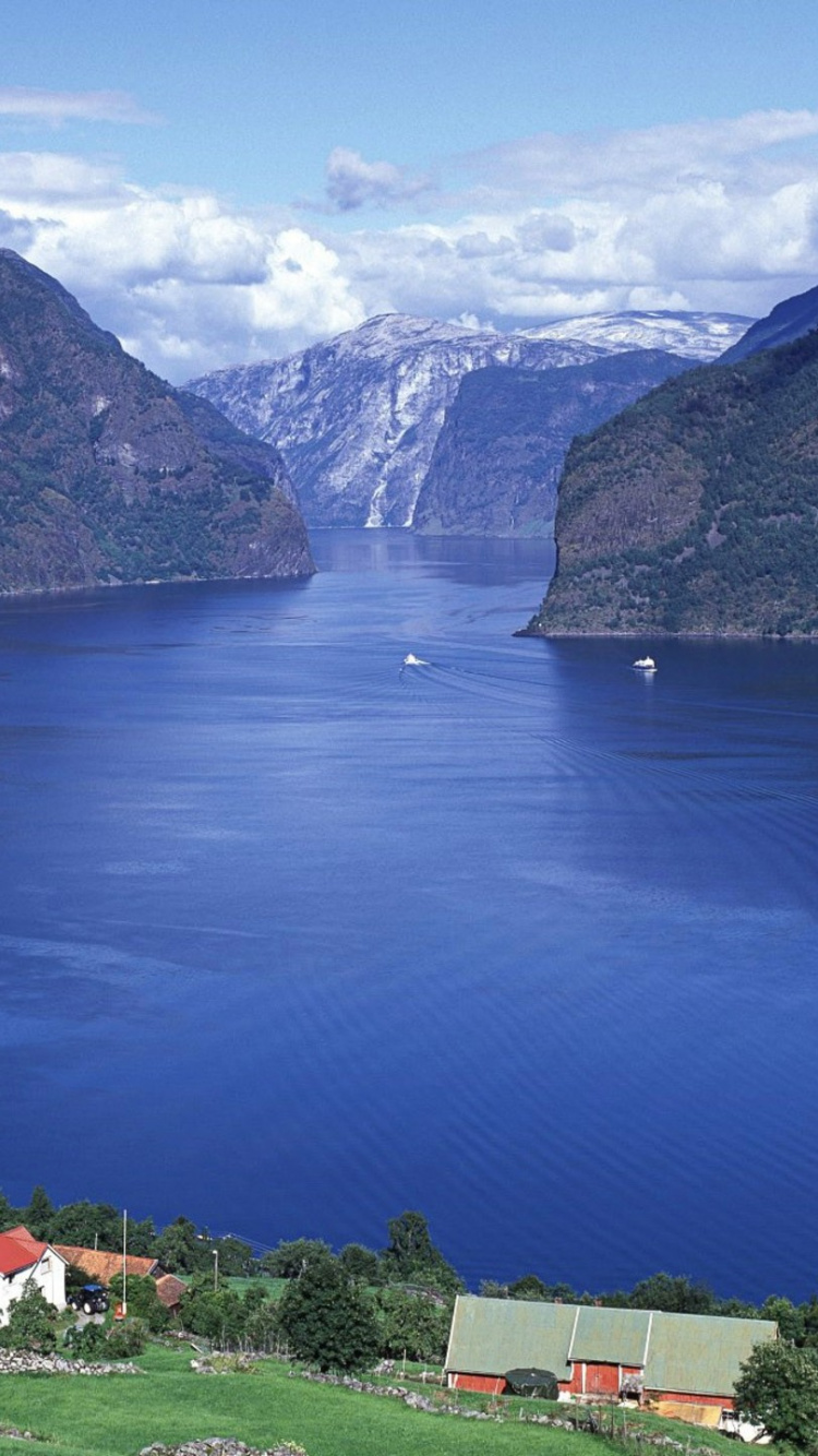 Обои фьорд, гора, природа, нагорье, горная станция в разрешении 750x1334