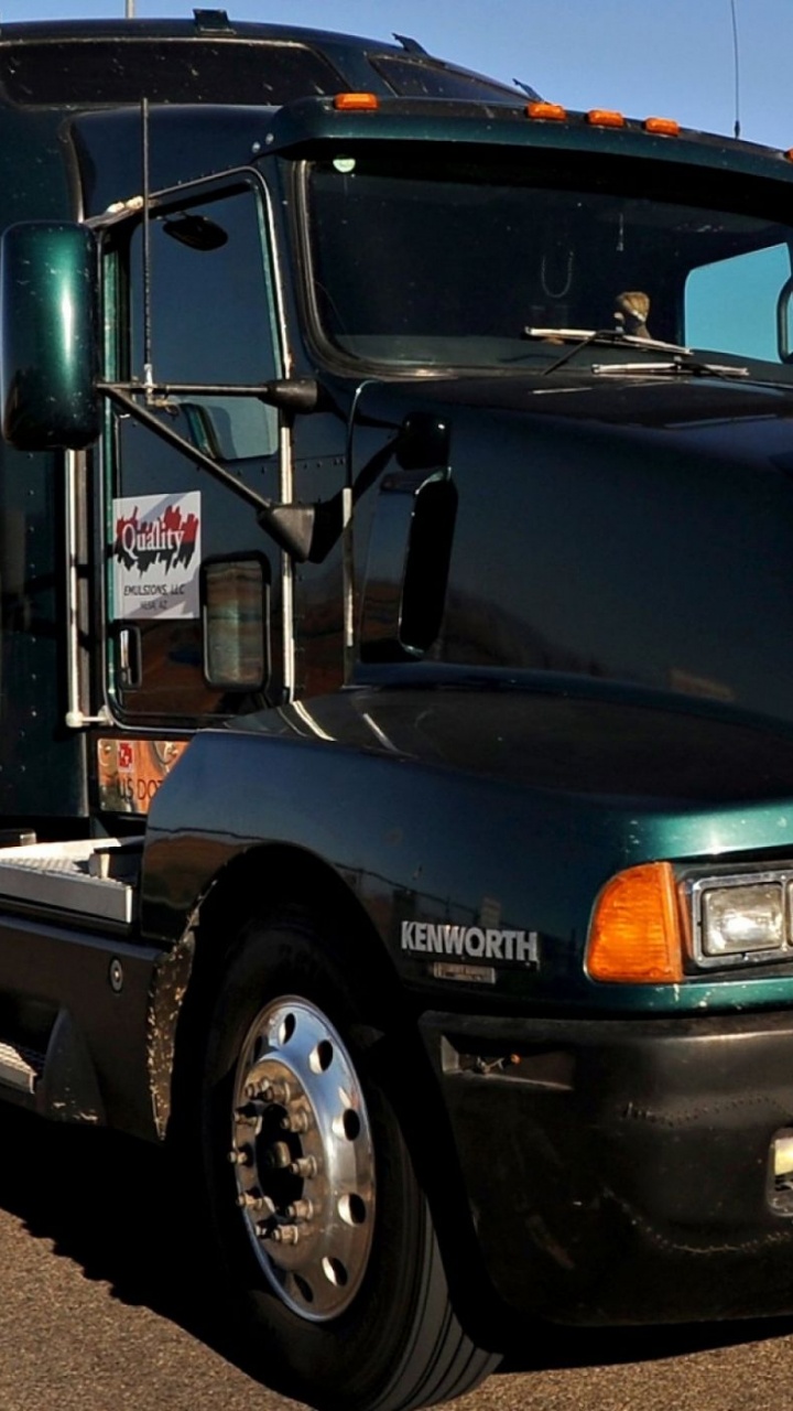 Обои Кенворт, грузовик, транспорт, трейлер тележки, авто в разрешении 720x1280