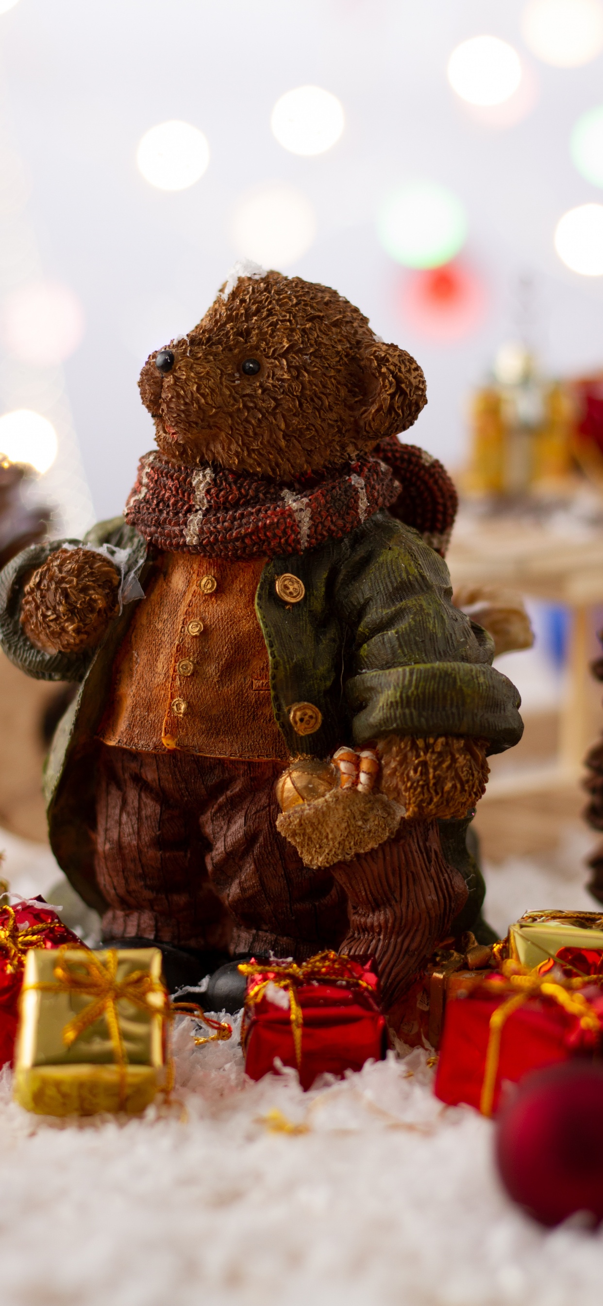Обои Рождество, дерево, плюшевый мишка, коричневый цвет, КГД в разрешении 1242x2688