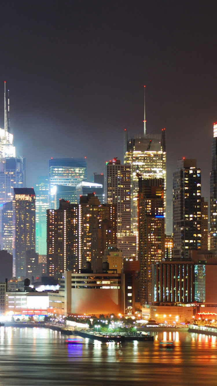 Обои городской пейзаж, город, метрополия, линия горизонта, небоскреб в разрешении 750x1334