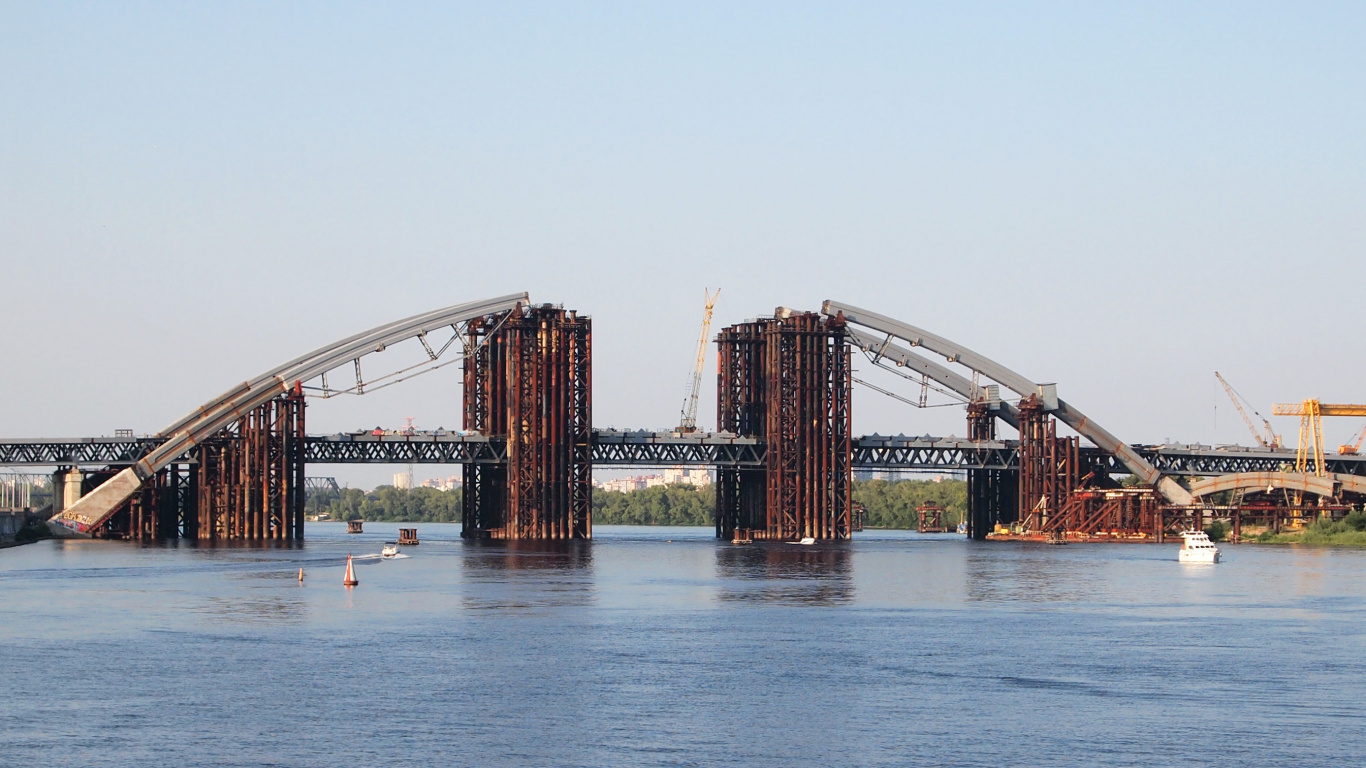 Обои мост, строительство, консольный мост, водный путь, Мост ферменной конструкции в разрешении 1366x768