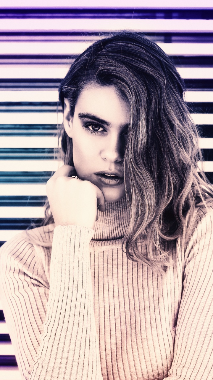 Обои плечо, красота, Лирика, ремикс, губа в разрешении 720x1280