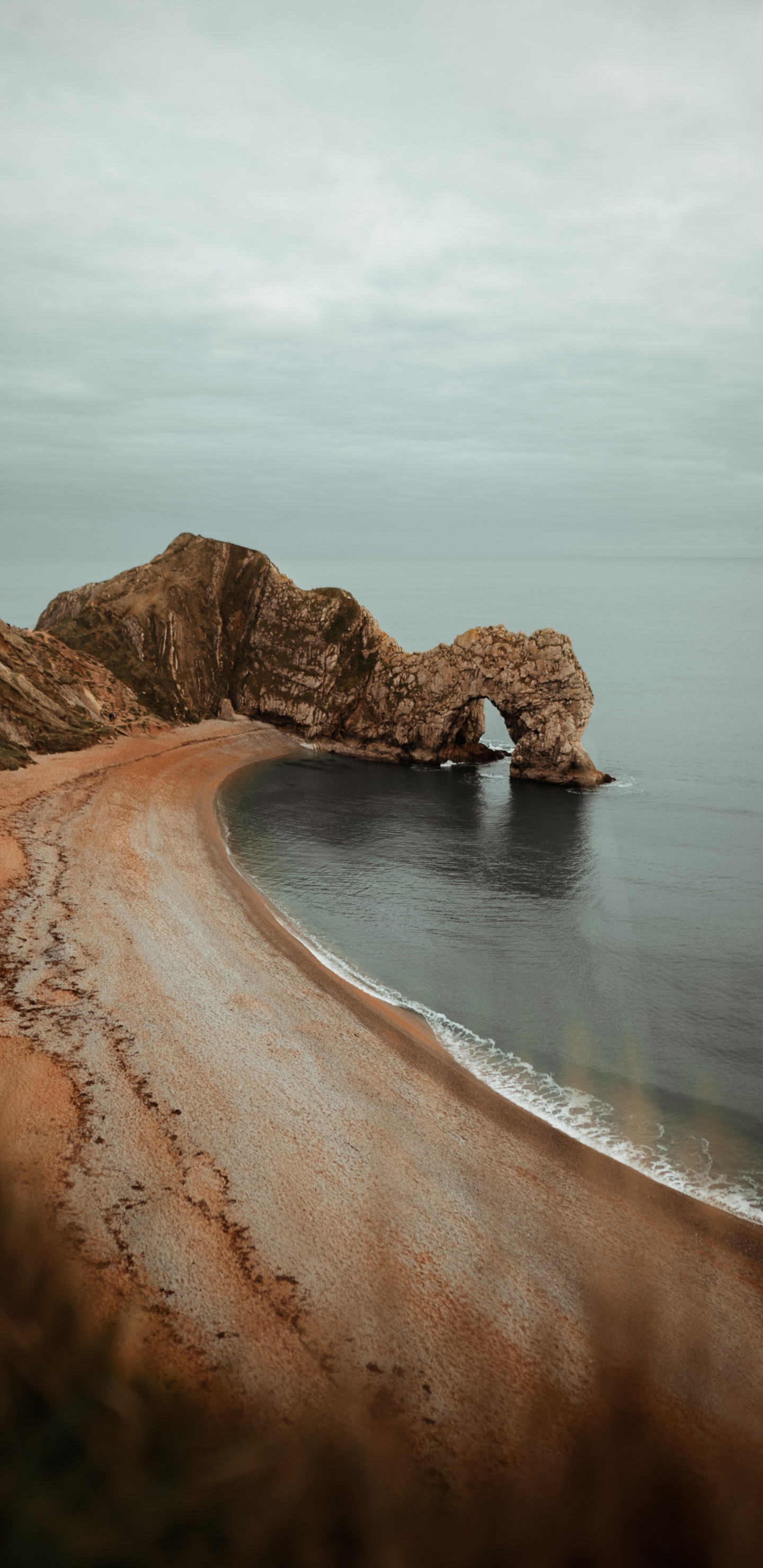 Обои море, побережье, обрыв, природный ландшафт, волна в разрешении 1440x2960