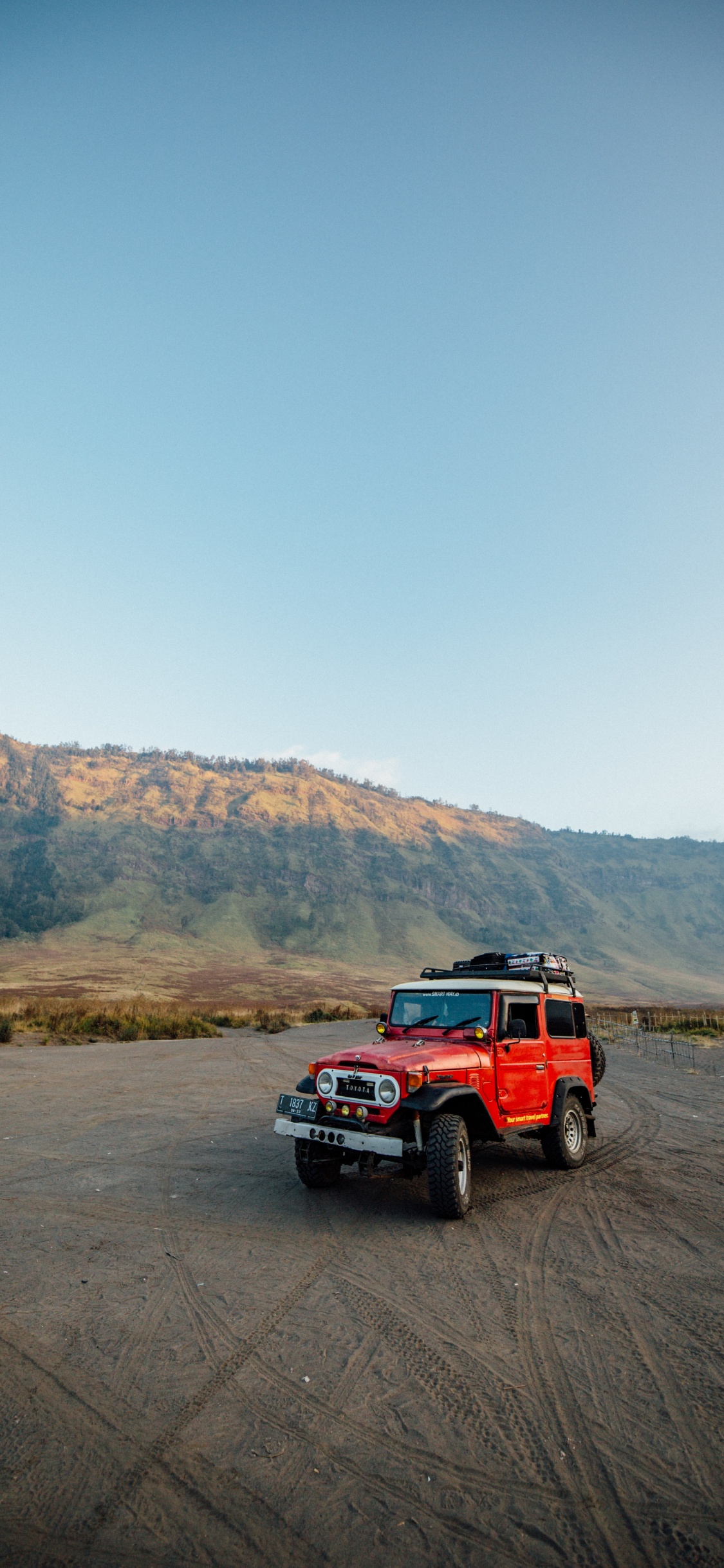 Обои авто, toyota, Ралли регулярность, Офф-роуд, пейзаж в разрешении 1125x2436