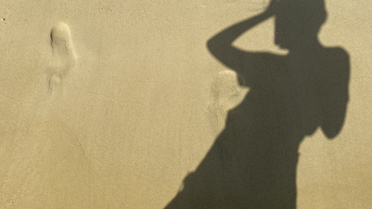 Обои визуальное искусство, колено, силуэт, активные штаны, живопись в разрешении 1280x720