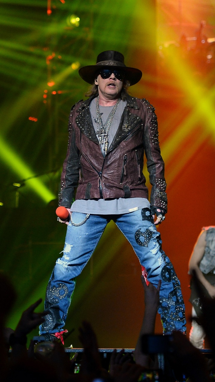 Обои Guns N Roses, Аксель Роуз, рокконцерт, музыкальный ансамбль, Представление в разрешении 720x1280