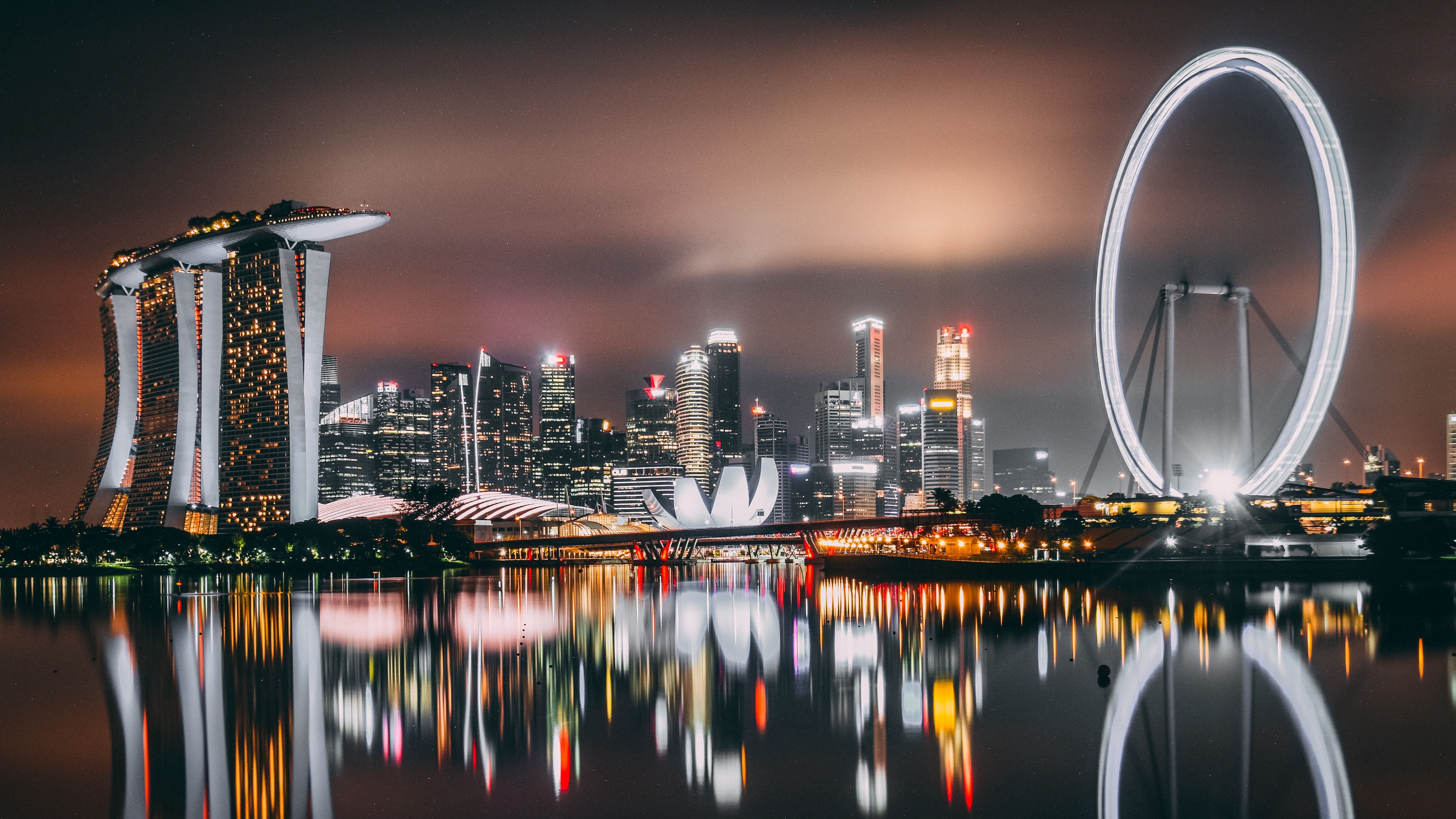 Обои городской пейзаж, город, ориентир, отражение, городской район в разрешении 3840x2160