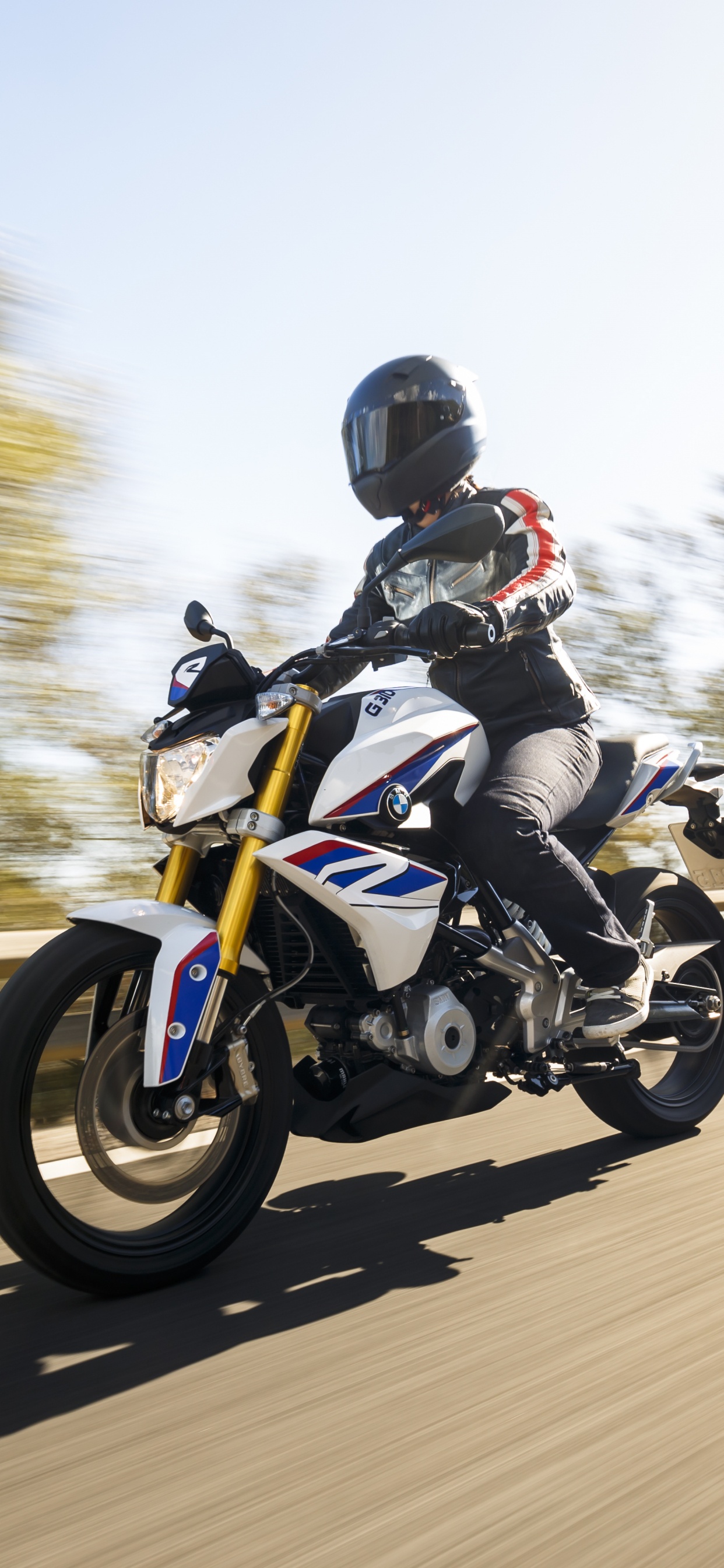 Обои БМВ G310R, Байерише Моторен Верке АГ, мотоцикл, Мотор компании ТВС, мотоспорт в разрешении 1242x2688