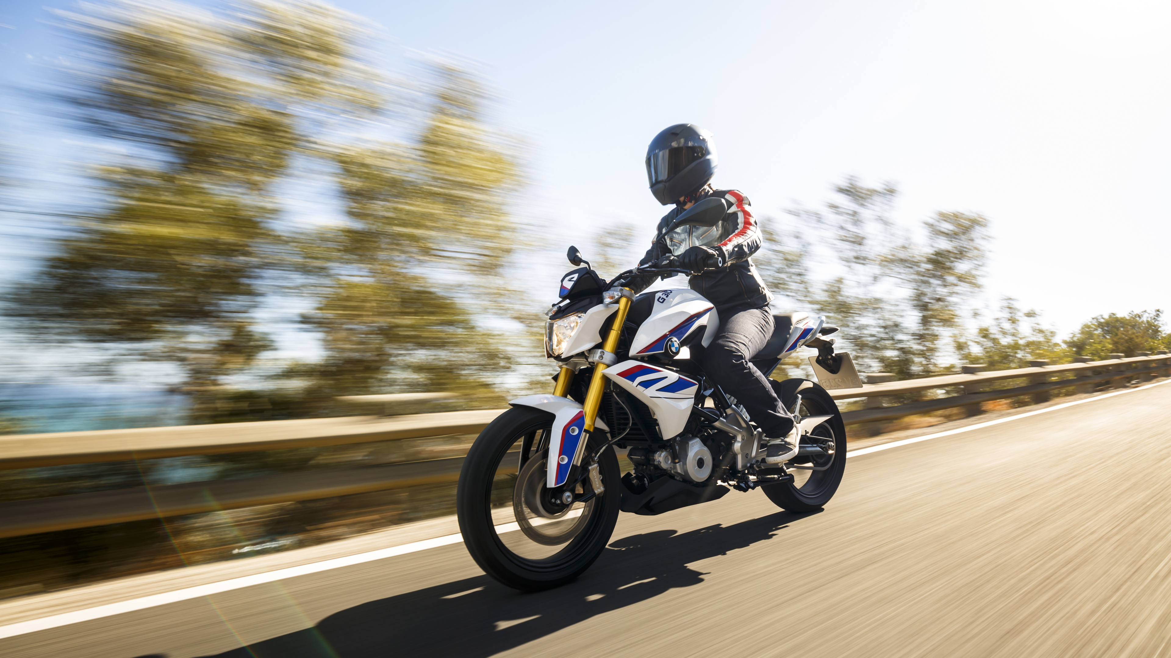 Обои БМВ G310R, Байерише Моторен Верке АГ, мотоцикл, Мотор компании ТВС, мотоспорт в разрешении 3840x2160