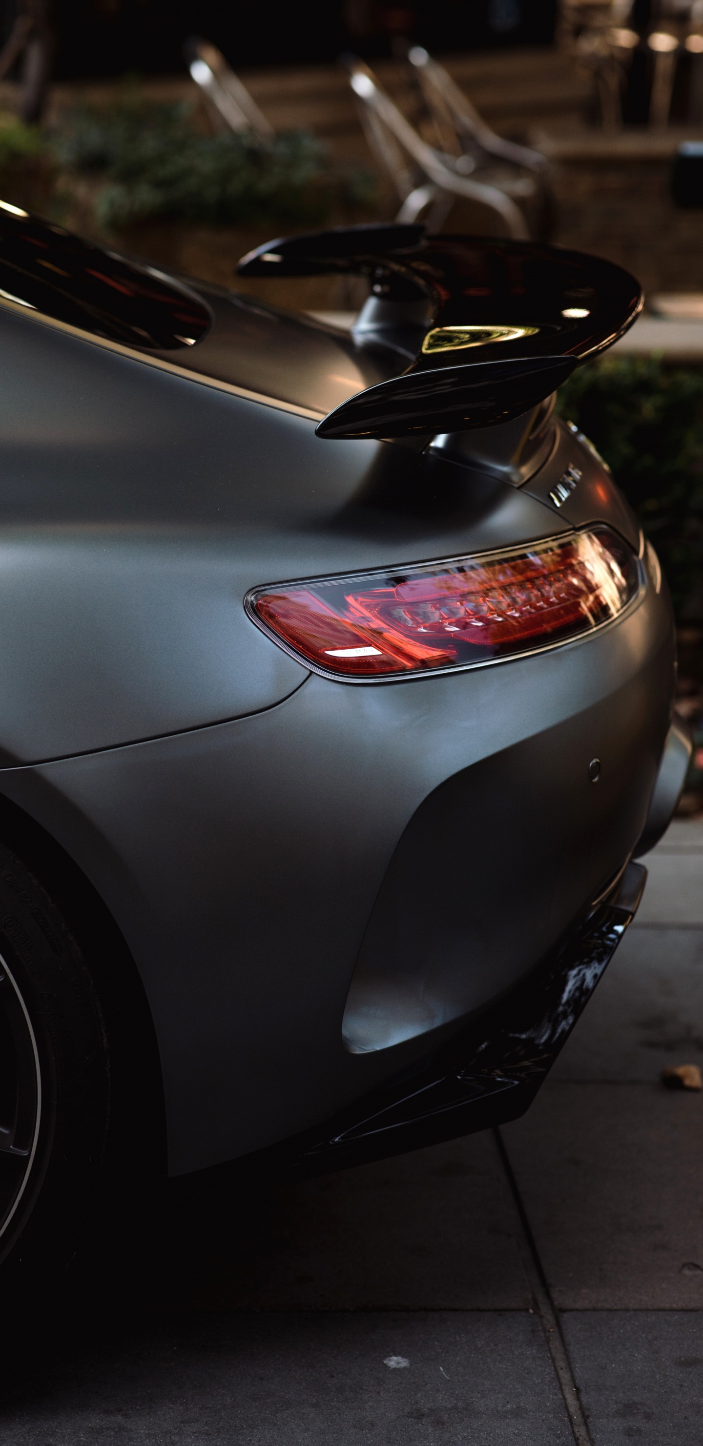 Обои легковые автомобили, автомобиль среднего размера, суперкар, автомобильное освещение, автомобильные шины в разрешении 1440x2960