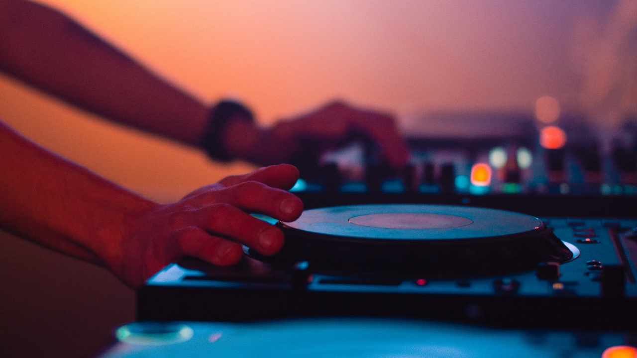 Обои синий, свет, вечер, вода, закат в разрешении 1280x720