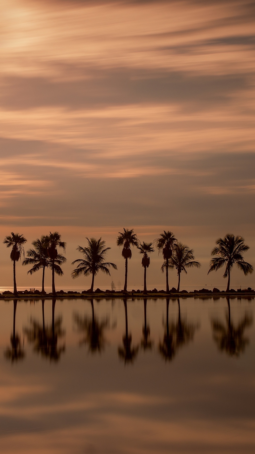 Обои Майами, Атлантический океан, отражение, закат, вечер в разрешении 1080x1920