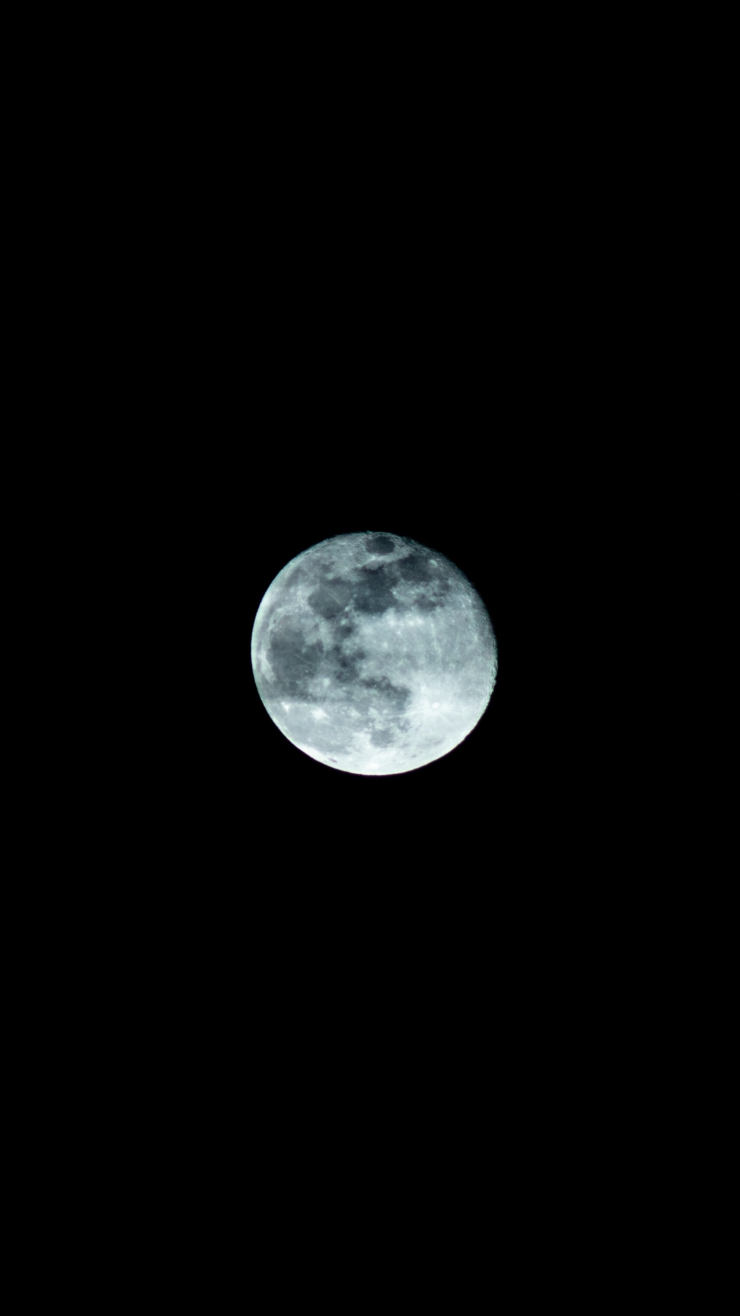 Обои луна, лунный свет, голубая луна, астрономический объект, небесное явление в разрешении 1080x1920