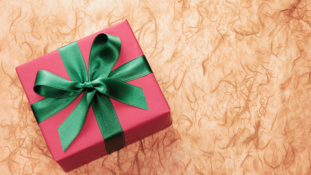 Обои настоящее время, лента, розовый, зеленый, подарочная упаковка в разрешении 1280x720