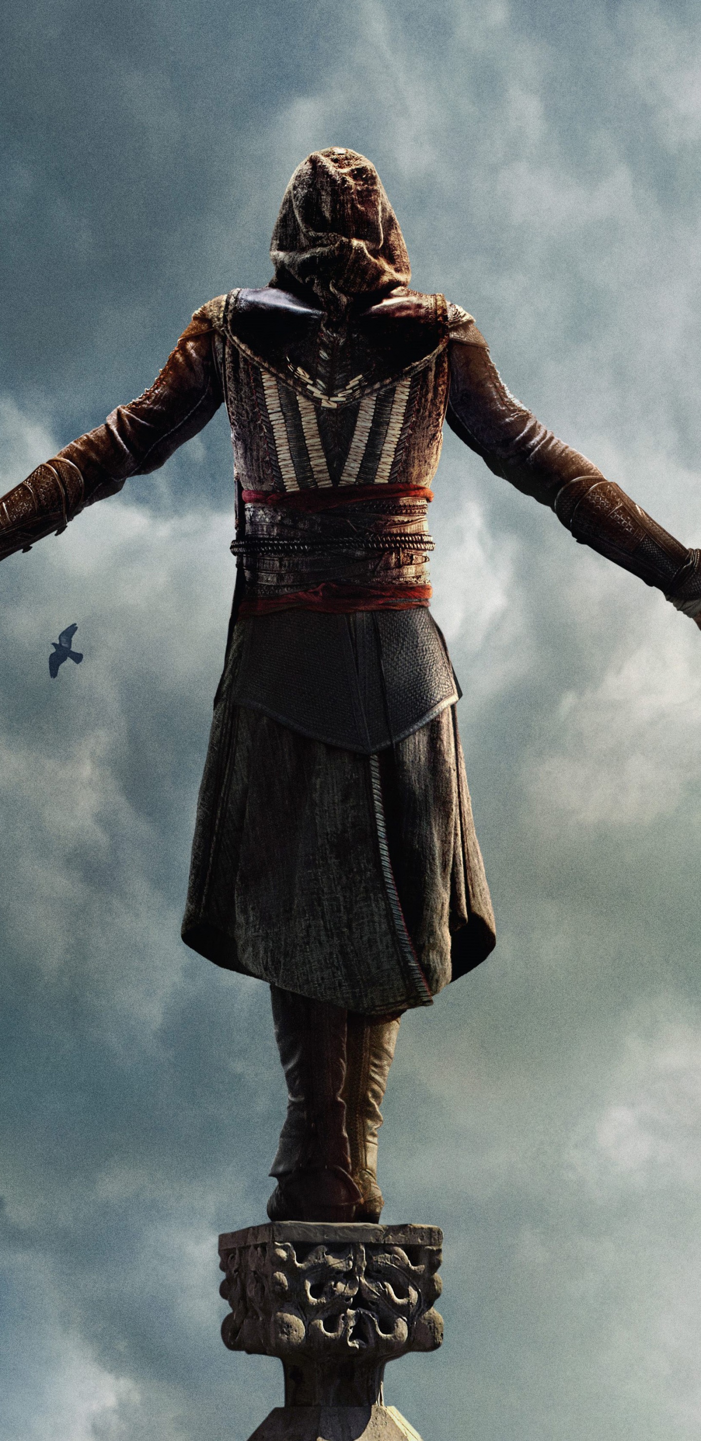 Обои assassins creed, статуя, облако, видео, небо в разрешении 1440x2960