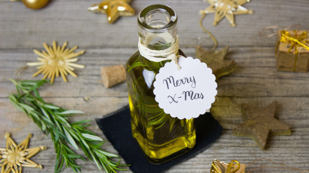 Обои оливковое масло, розмарин, оливка, нефть, специя в разрешении 1280x720