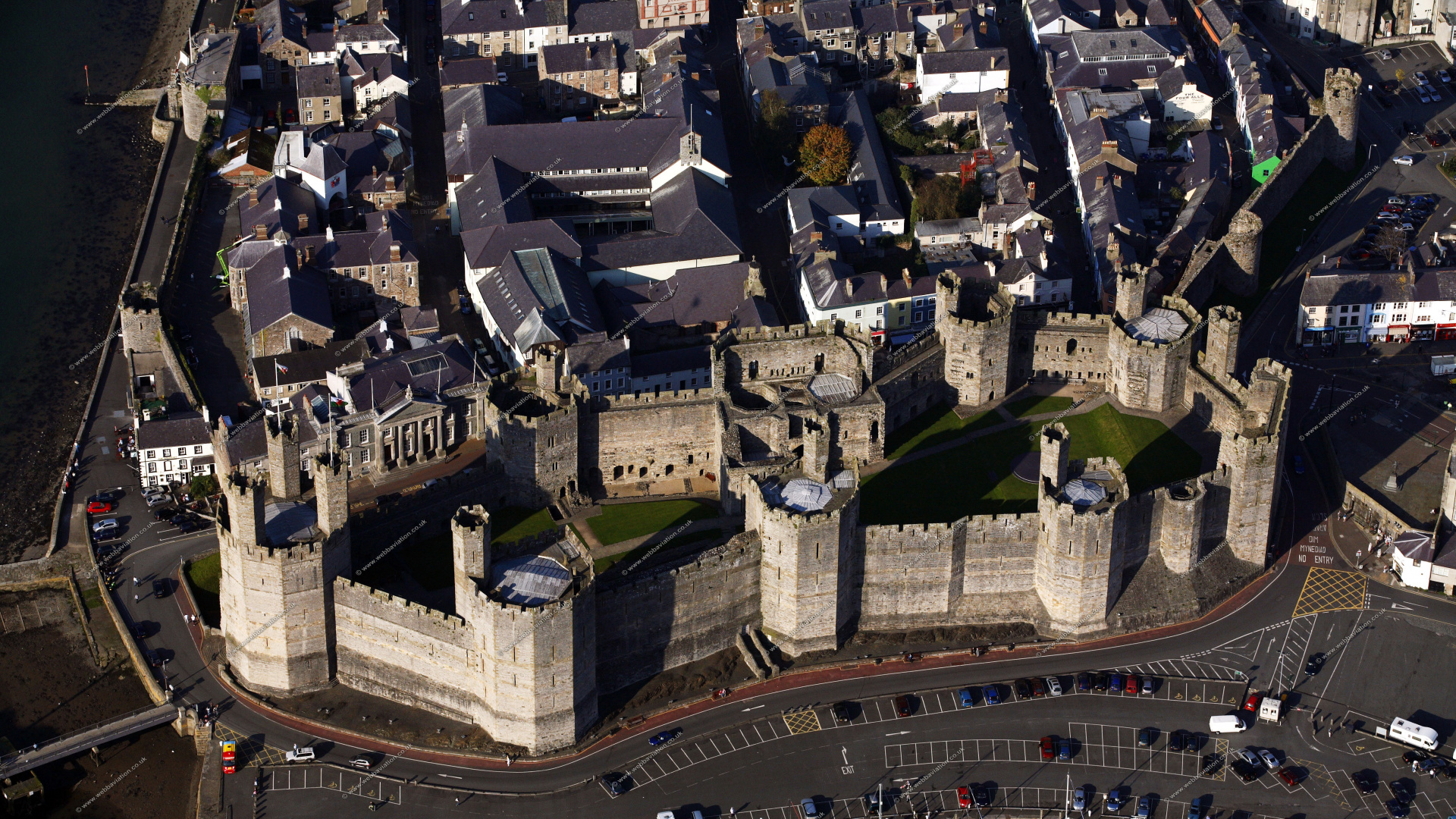 Обои Замок Карнарвон, замок, городской район, город, здание в разрешении 1920x1080