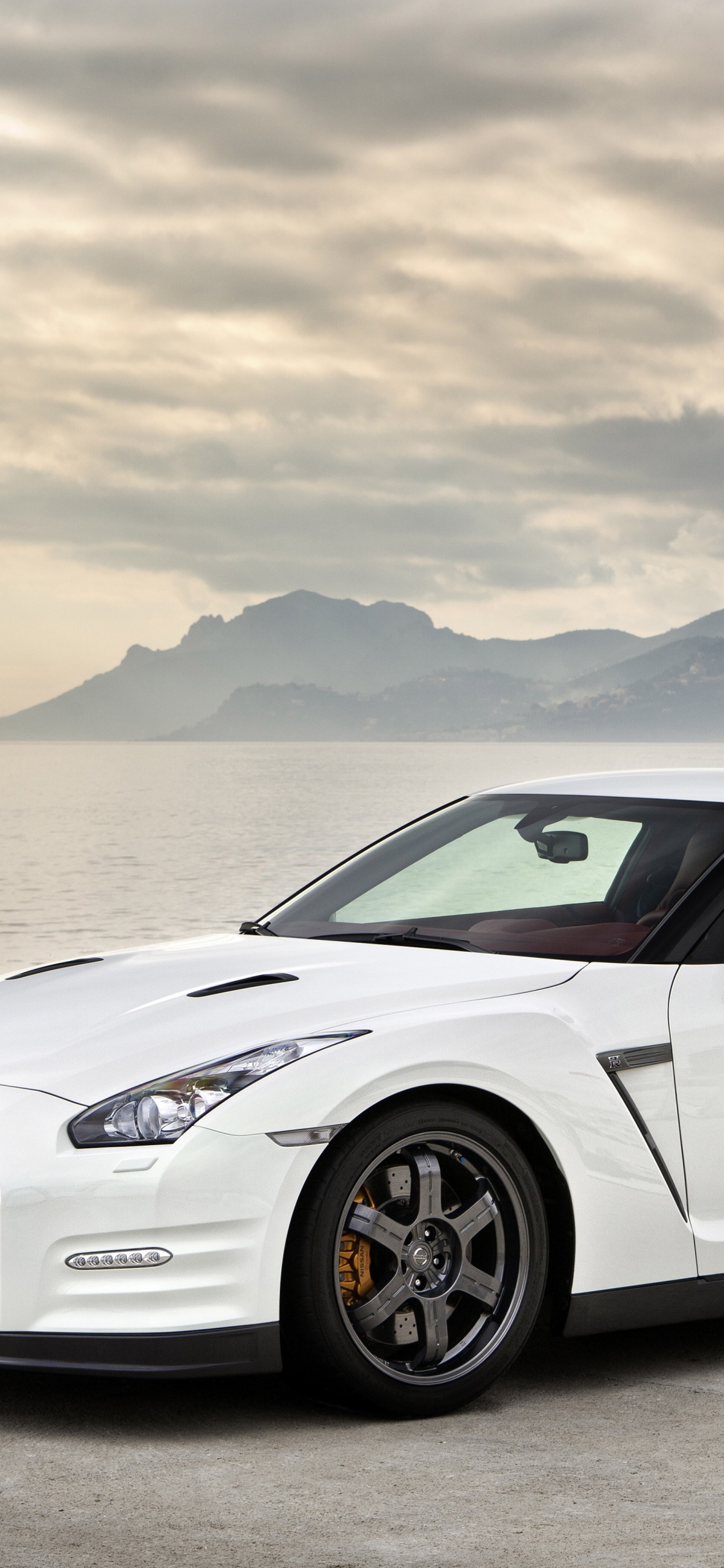 Обои Ниссан гтр эгоист, 2012 Ниссан ГТ-Р, Ниссан, спорткар, авто в разрешении 1125x2436