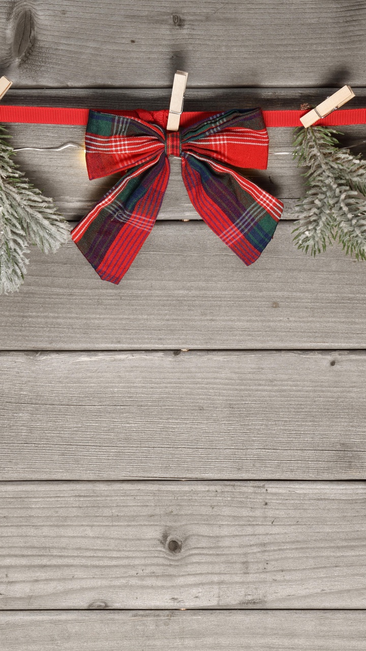 Обои Рождественский день, Рождественские украшения, Новый год, красный цвет, древесина в разрешении 720x1280