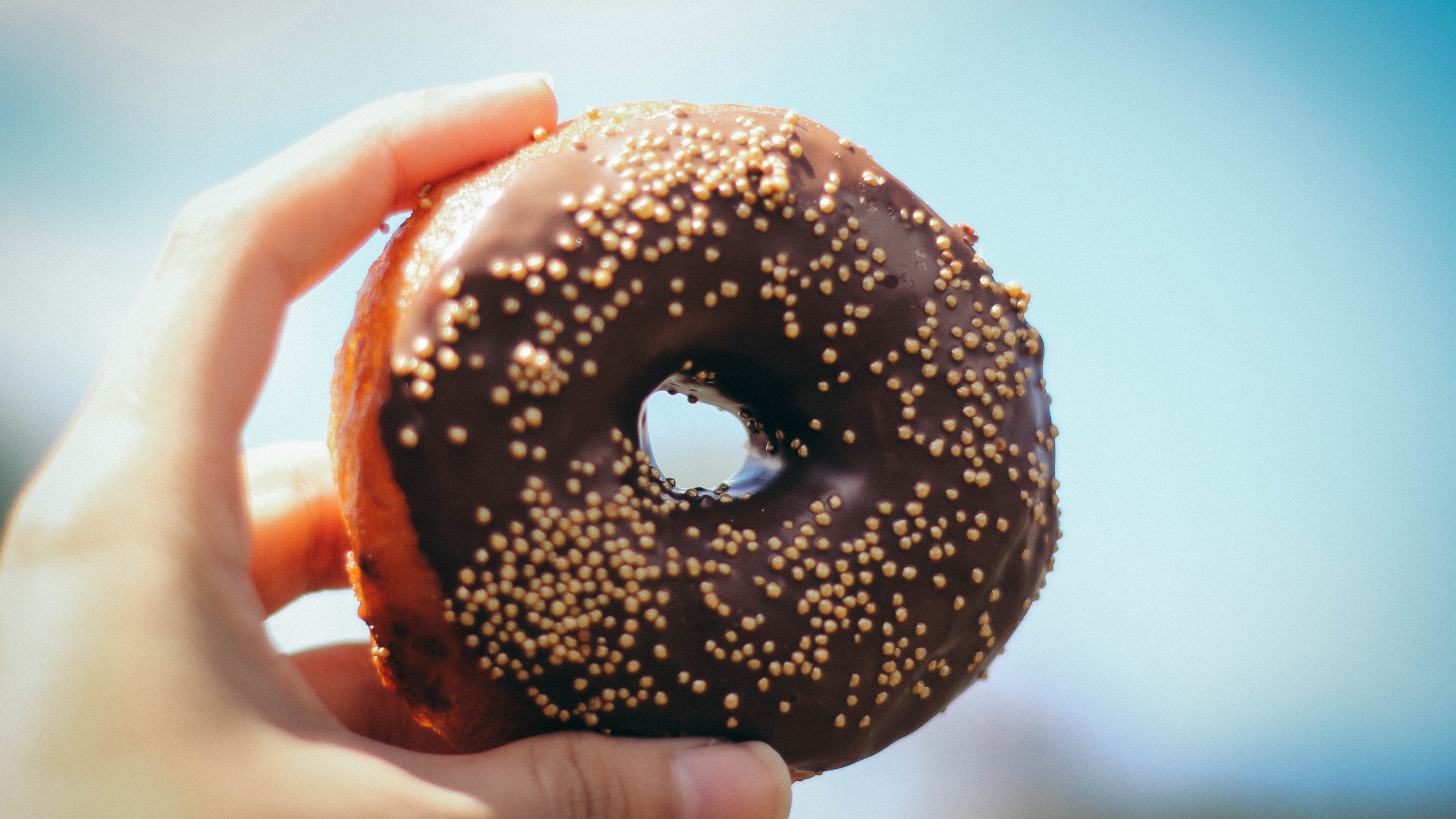 Обои пончик, глазурь, шоколад, пища, Сидр пончик в разрешении 3840x2160