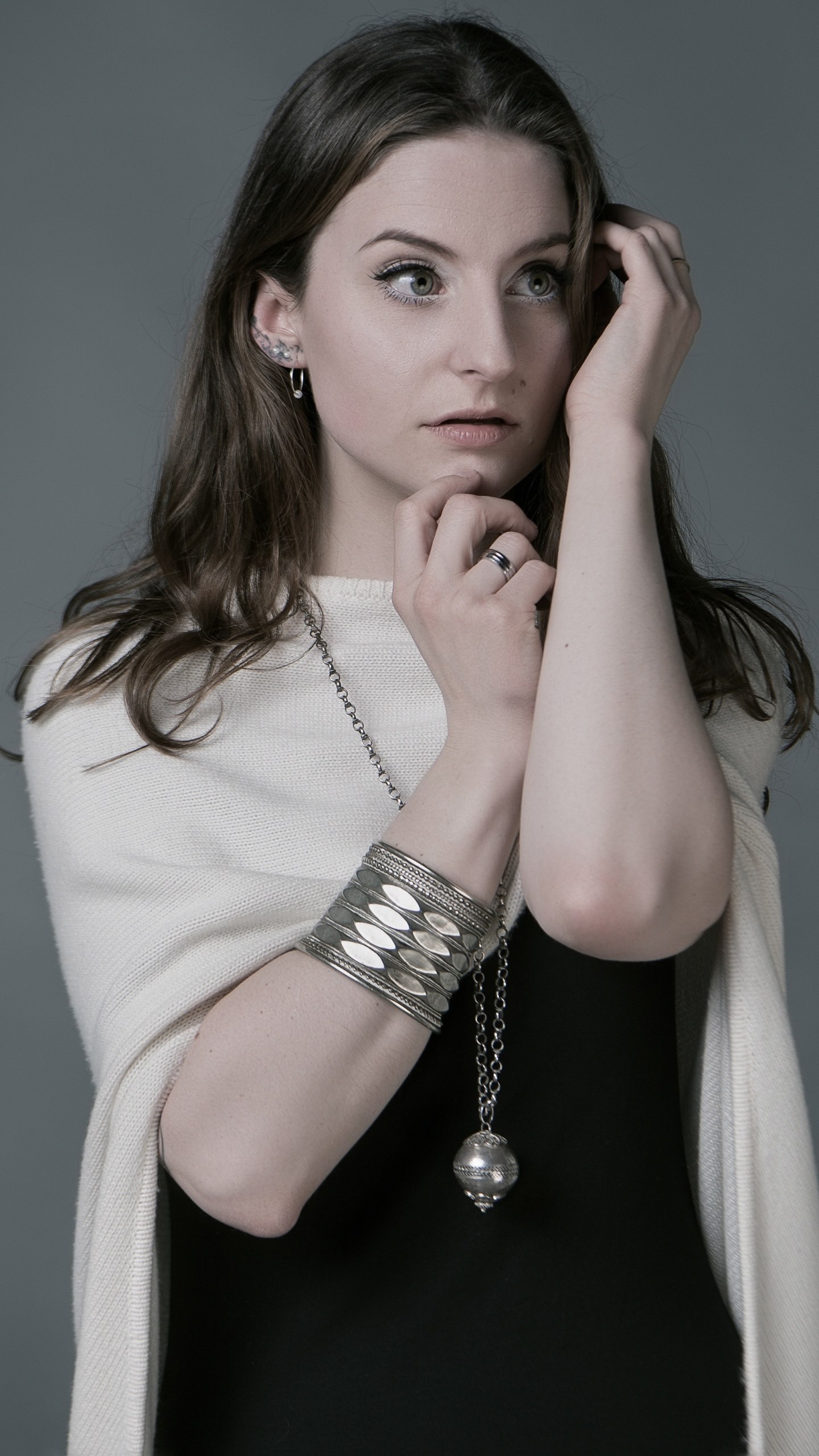 Обои Анна Мерфи погреб дорогой, Анна Мерфи, Погреб Дарлинг, тяжелый металл, Это звук в разрешении 1440x2560