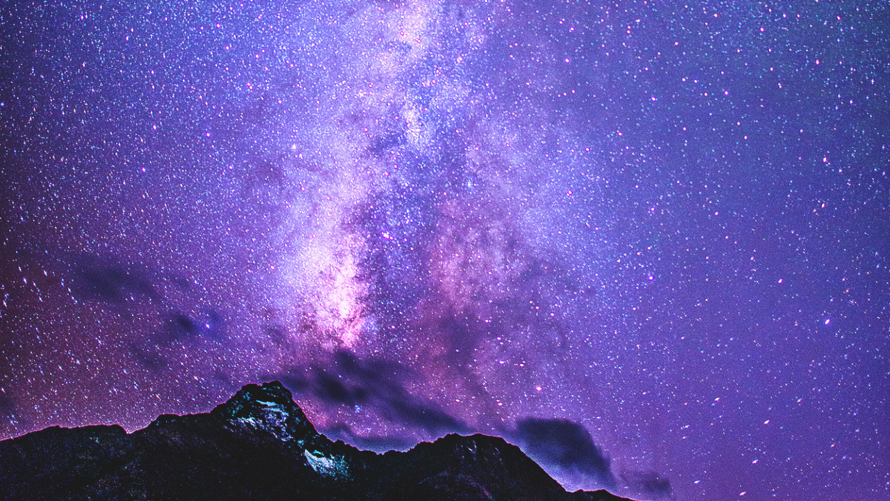 Обои пурпур, Галактика, астрономический объект, ночь, звезда в разрешении 1280x720