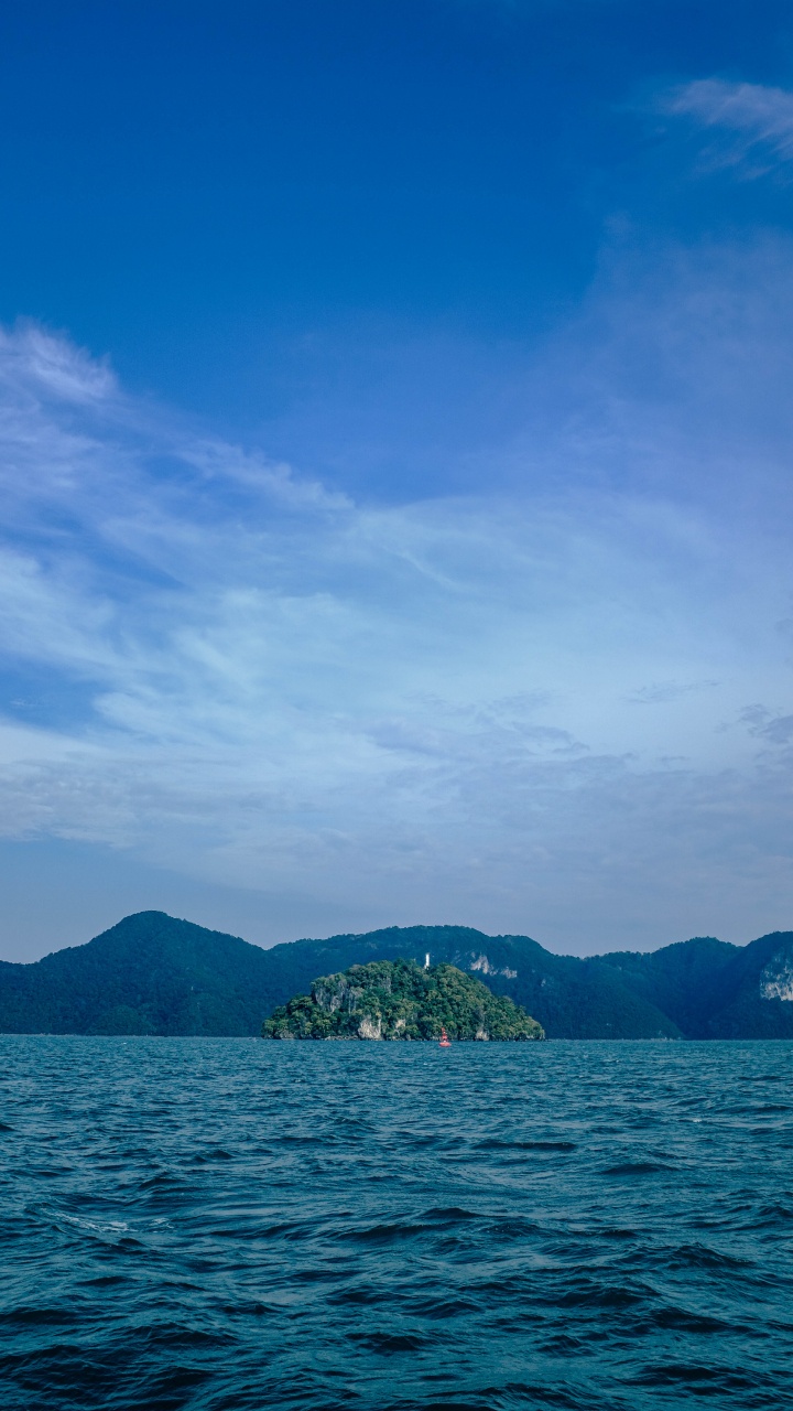 Обои синий, облако, дневное время, поход, синий цвет в разрешении 720x1280