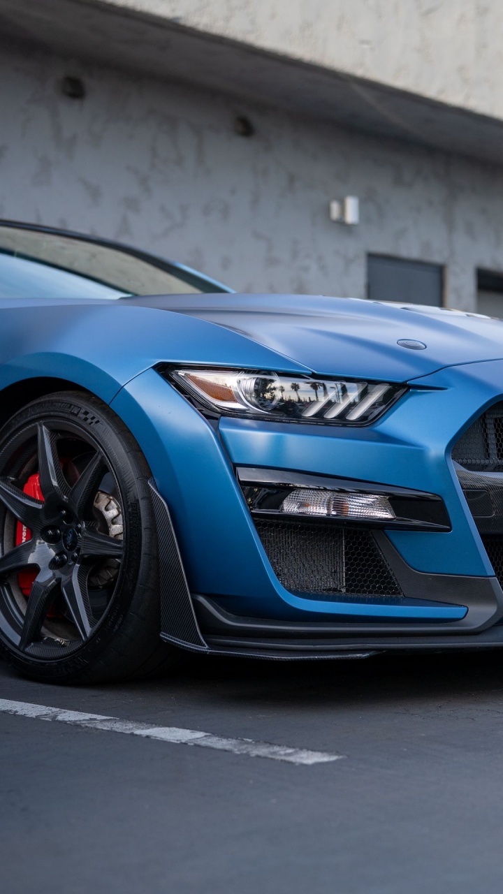 Обои легковые автомобили, шина, спорткар, суперкар, автомобиль среднего размера в разрешении 720x1280