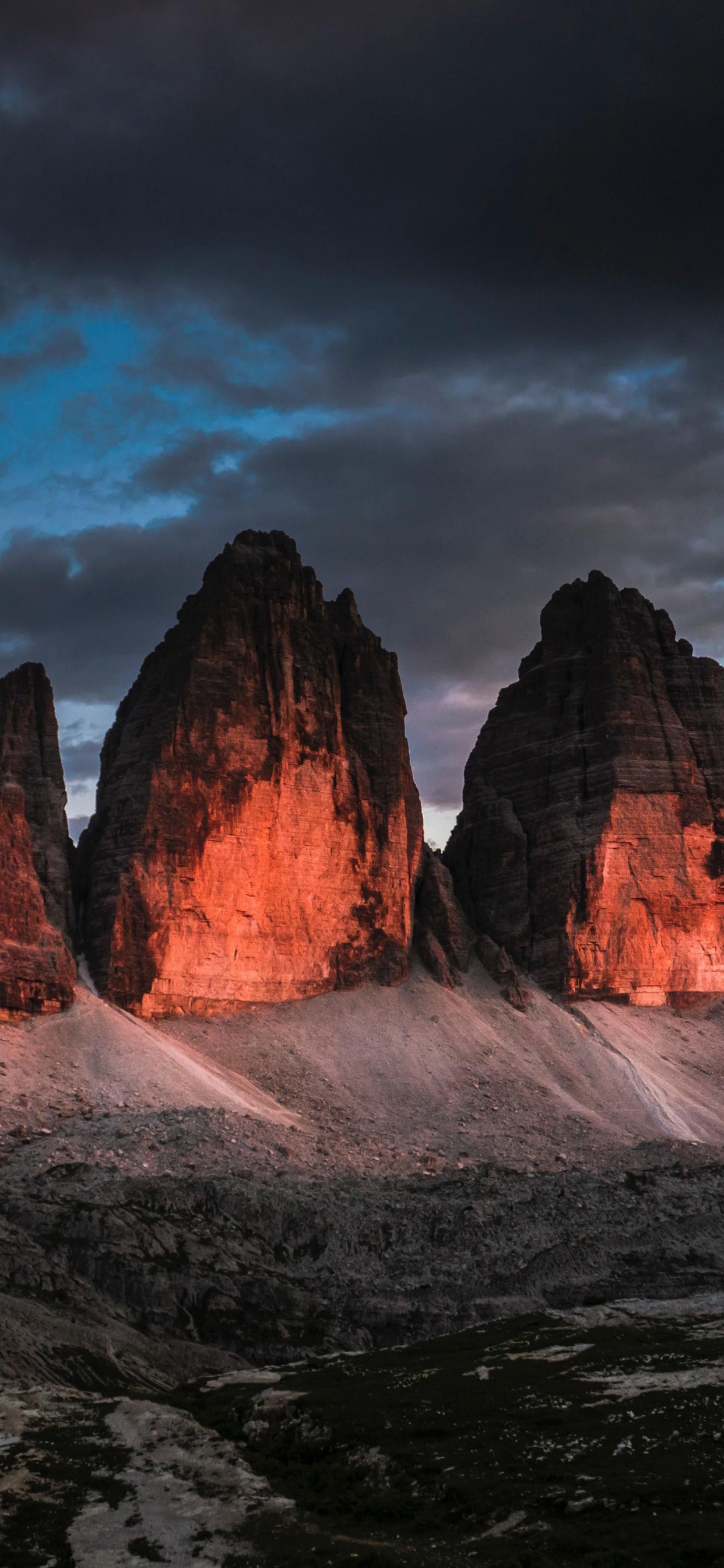 Обои природный парк трех вершин, природа, природный ландшафт, Auronzo Htte, природный парк в разрешении 1242x2688