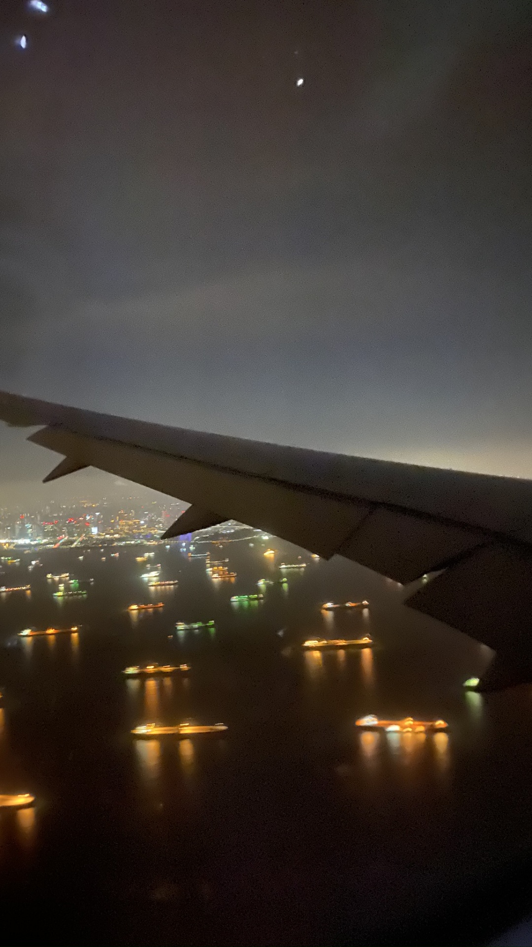 Обои атмосфера, самолеты, самолет, авиация, воздушное путешествие в разрешении 1080x1920