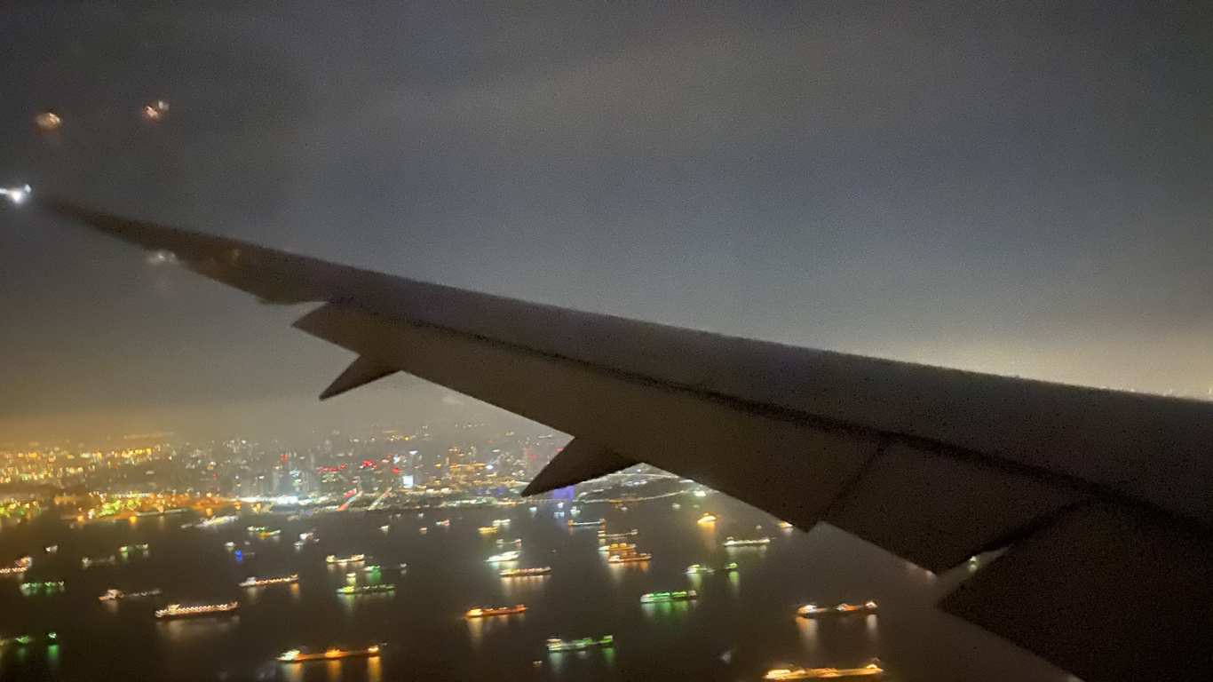 Обои атмосфера, самолеты, самолет, авиация, воздушное путешествие в разрешении 1366x768