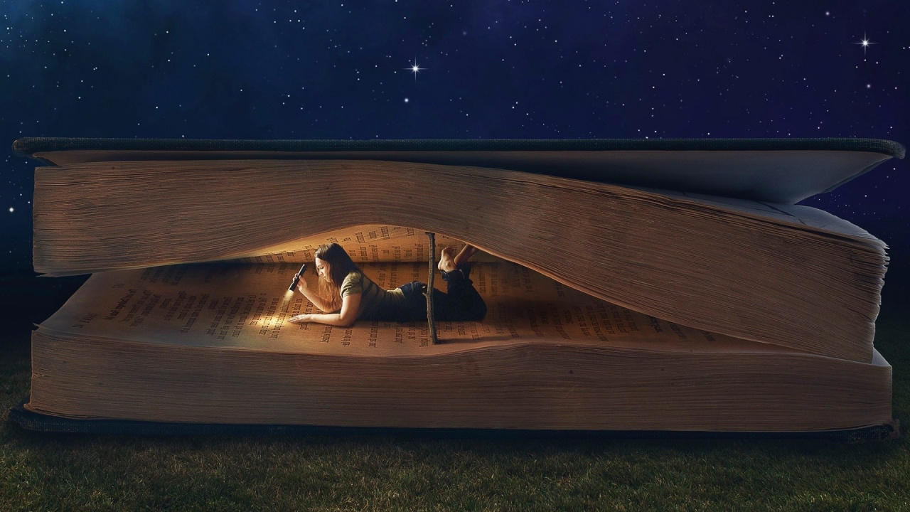 Обои чтение, книга, космос, пейзаж, небо в разрешении 1280x720