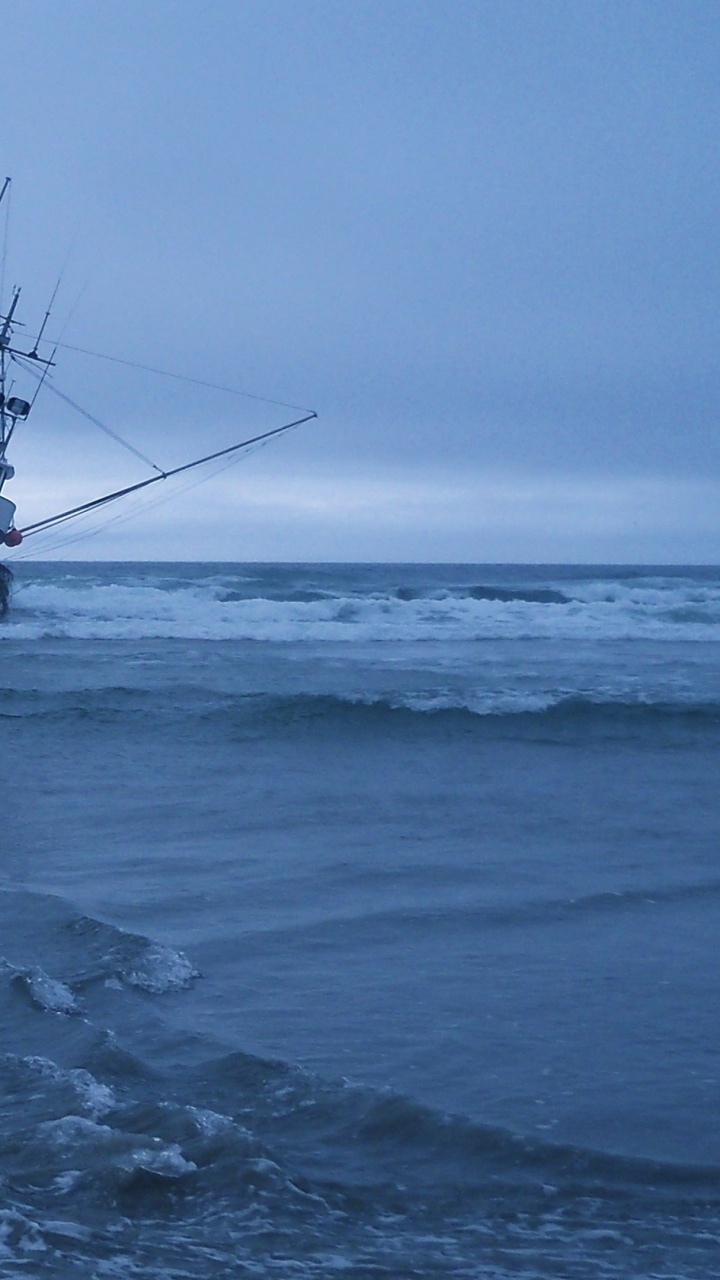 Обои море, океан, волна, ветровая волна, берег в разрешении 720x1280