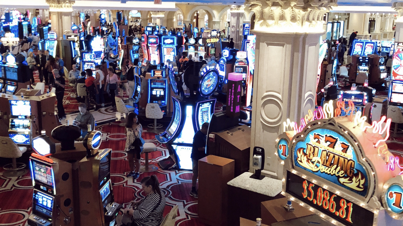 Обои Лас Вегас, США, казино, потолок, розничная продажа в разрешении 1280x720