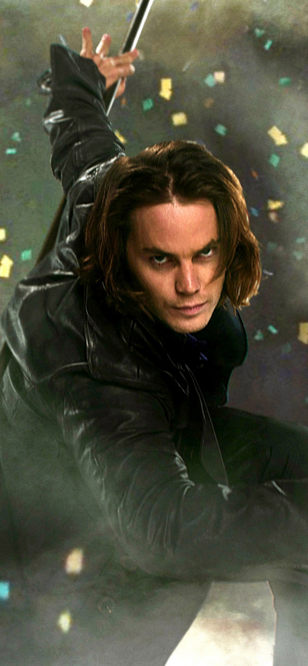 Обои Тейлор Китч, гамбит, Люди Икс Начало Росомаха, актер, дерево в разрешении 1242x2688