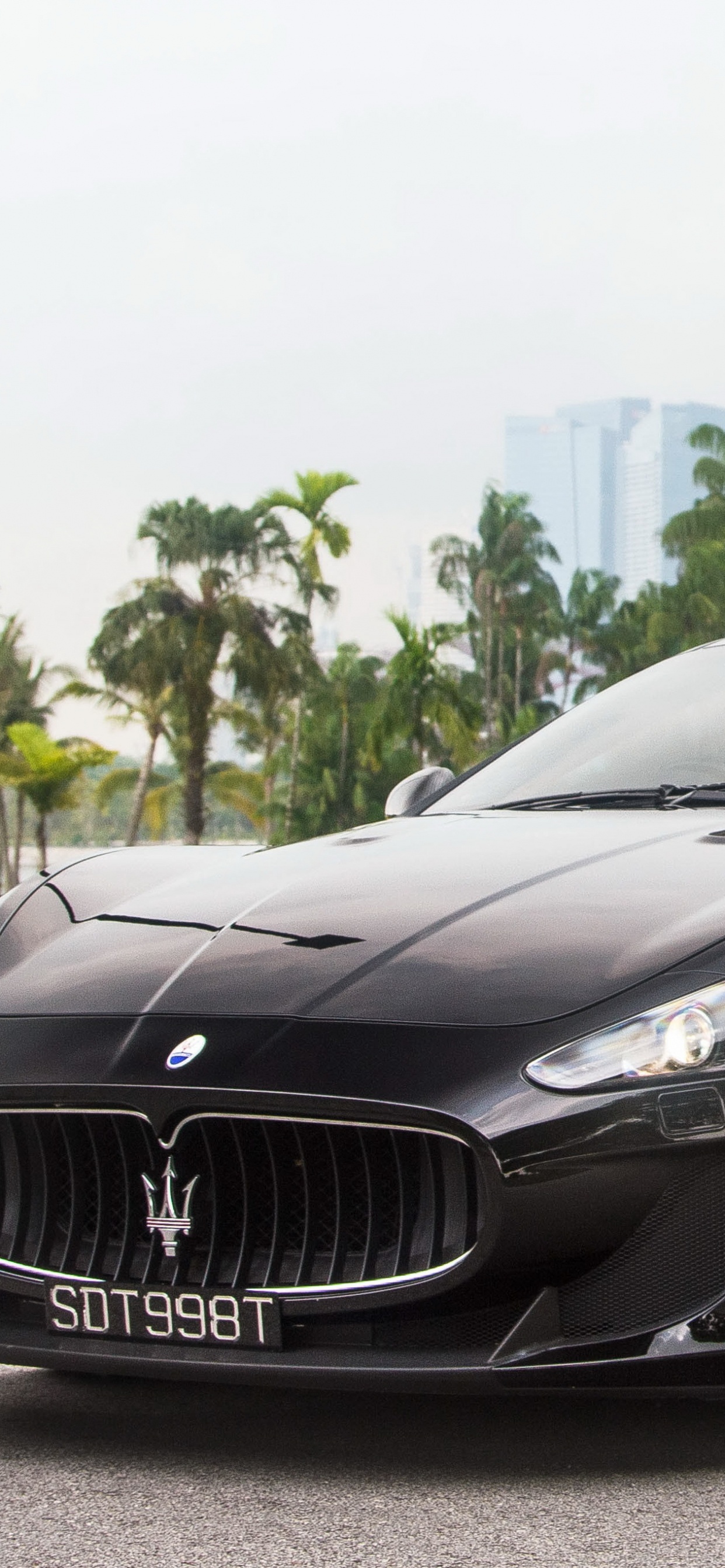 Обои maserati granturismo, maserati quattroporte, Мазерати Переворот, Мазерати, авто в разрешении 1242x2688