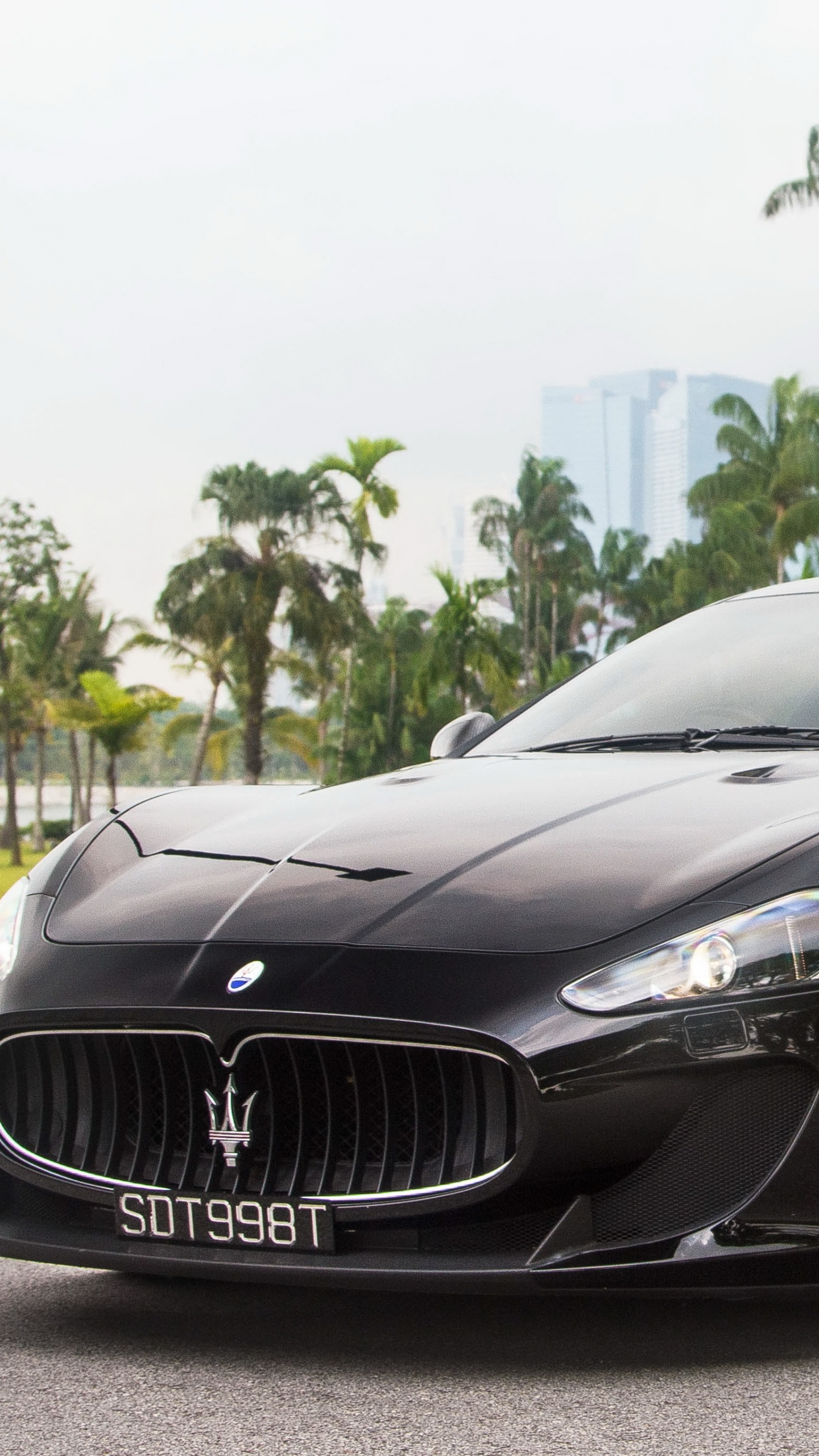 Обои maserati granturismo, maserati quattroporte, Мазерати Переворот, Мазерати, авто в разрешении 1440x2560