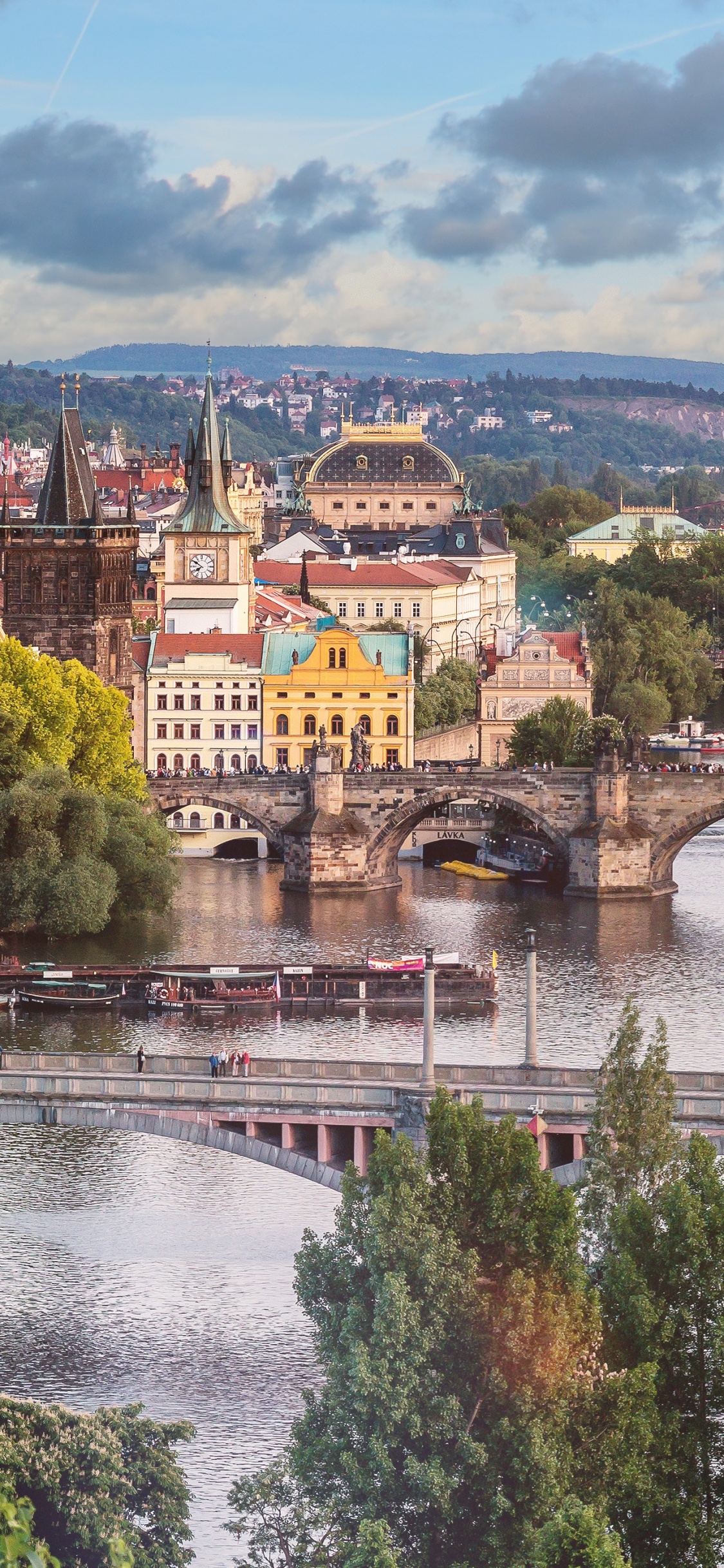 Обои Отель Прага, мост, арочный мостик, реки, город в разрешении 1125x2436
