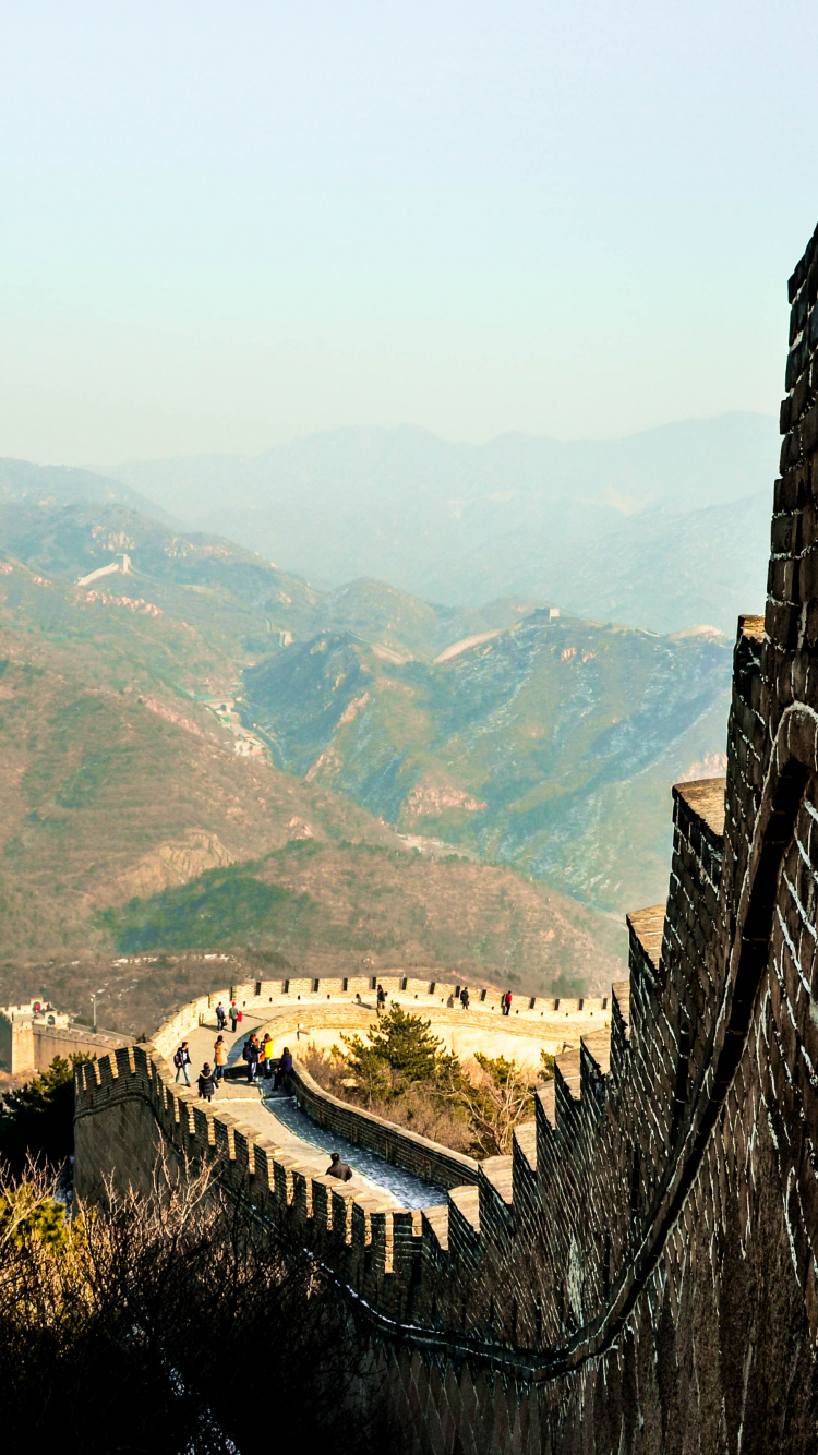 Обои Великая Китайская стена Бадалин, великая Китайская стена, ориентир, стена, гора в разрешении 750x1334