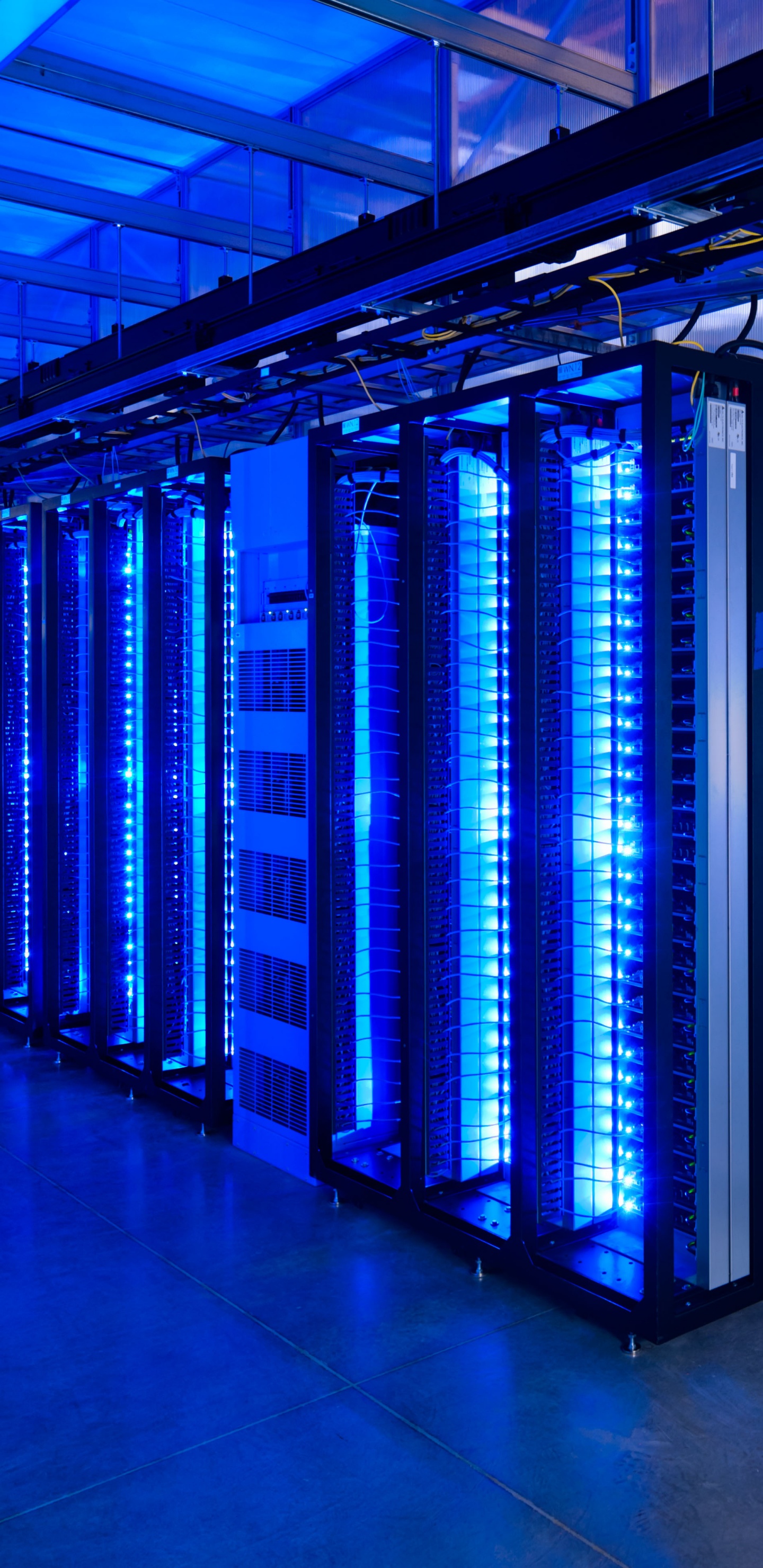 Обои облачные вычисления, центр обработки данных, синий, свет, освещение в разрешении 1440x2960