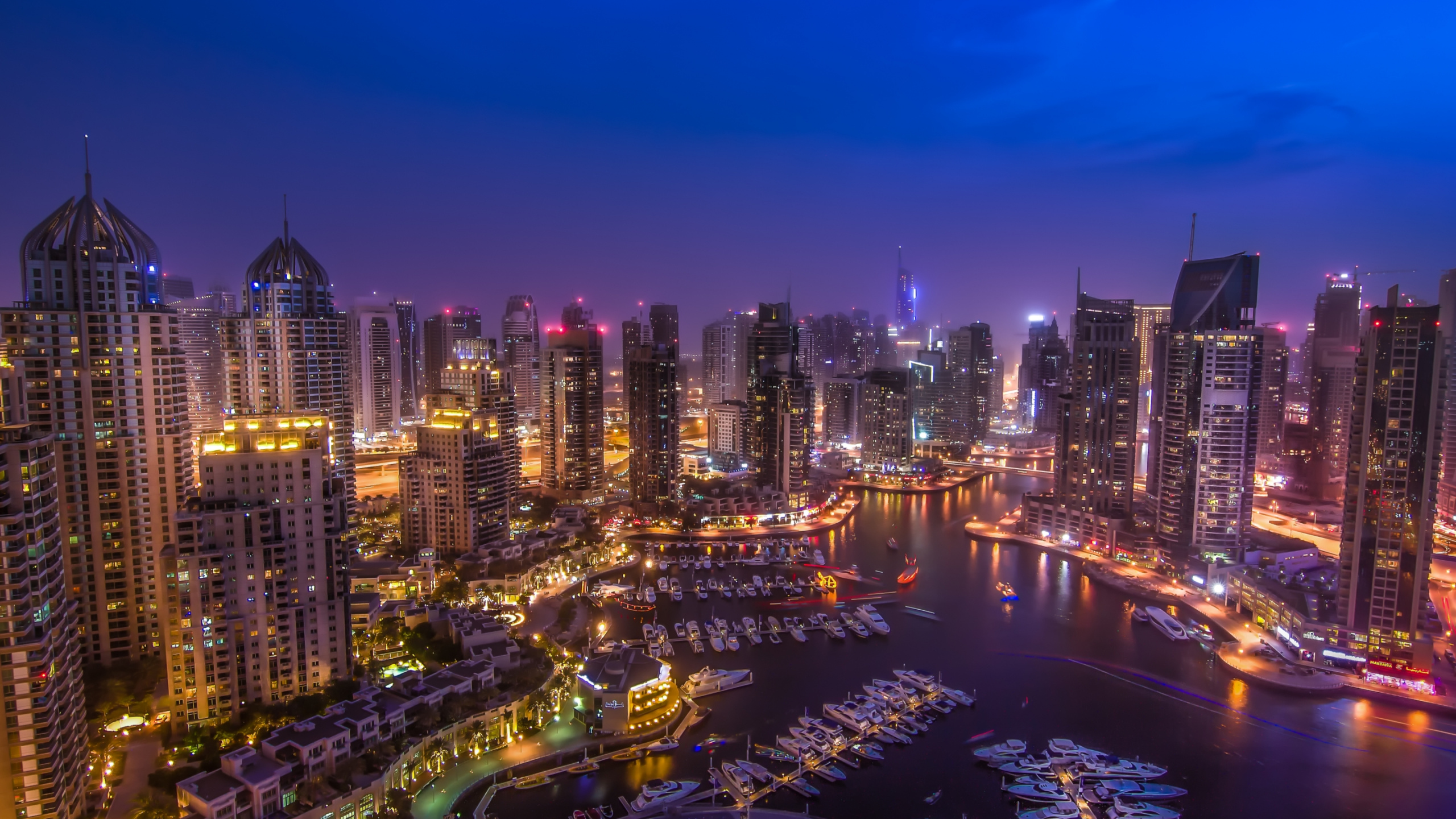 Обои Apple МасВоок Pro, городской пейзаж, город, городской район, метрополия в разрешении 2560x1440