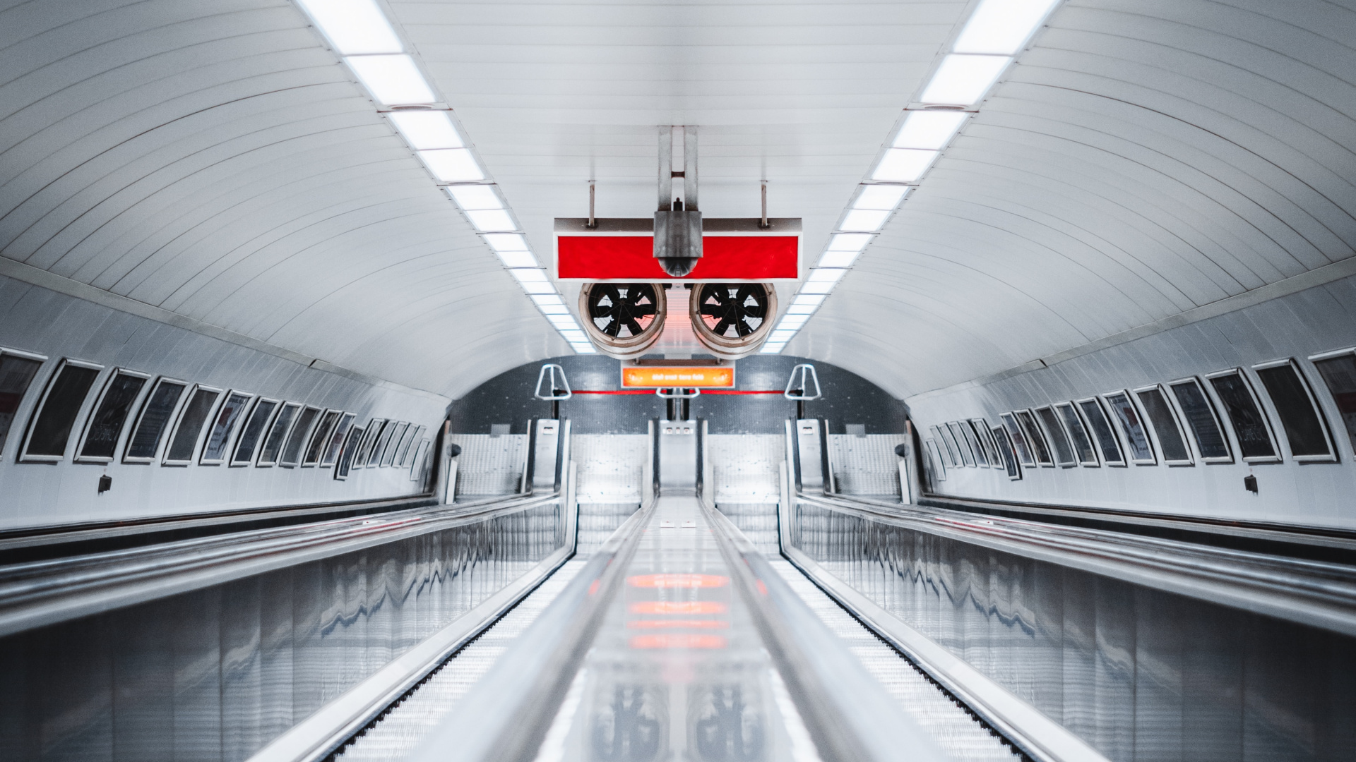 Обои эскалатор, скоростной транспорт, транспорт, городской район, линия в разрешении 1920x1080