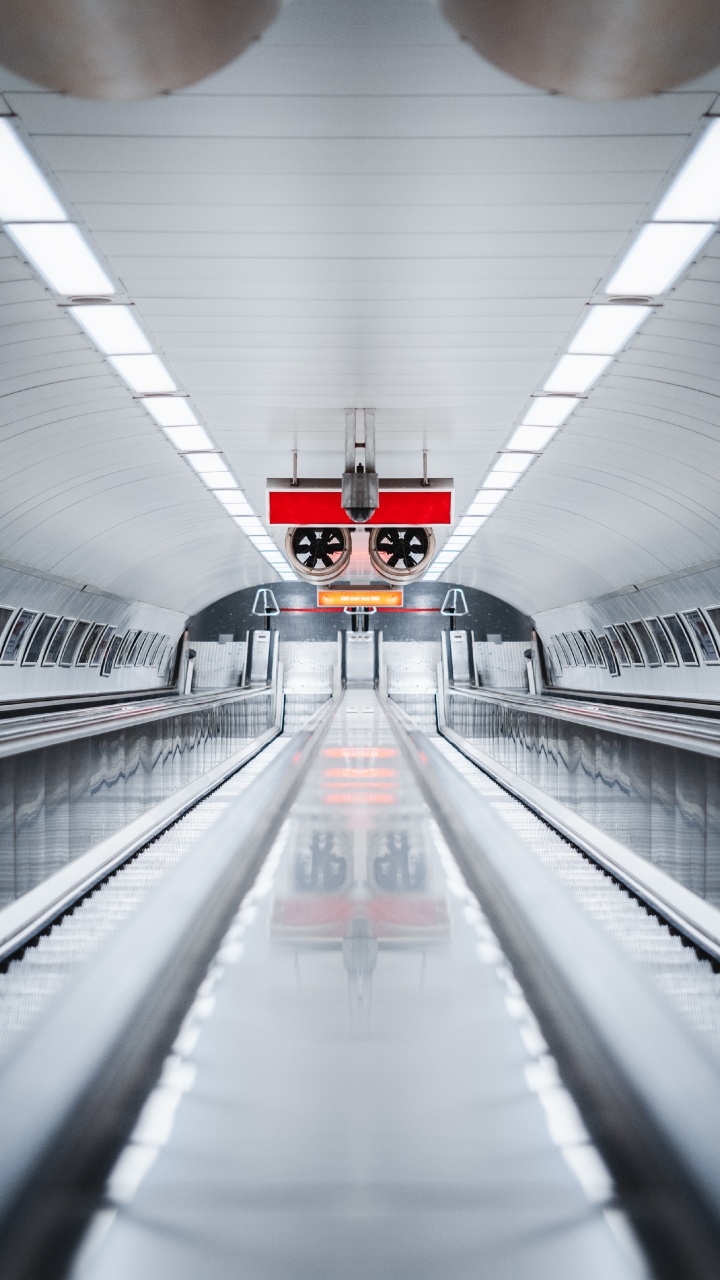 Обои эскалатор, скоростной транспорт, транспорт, городской район, линия в разрешении 720x1280