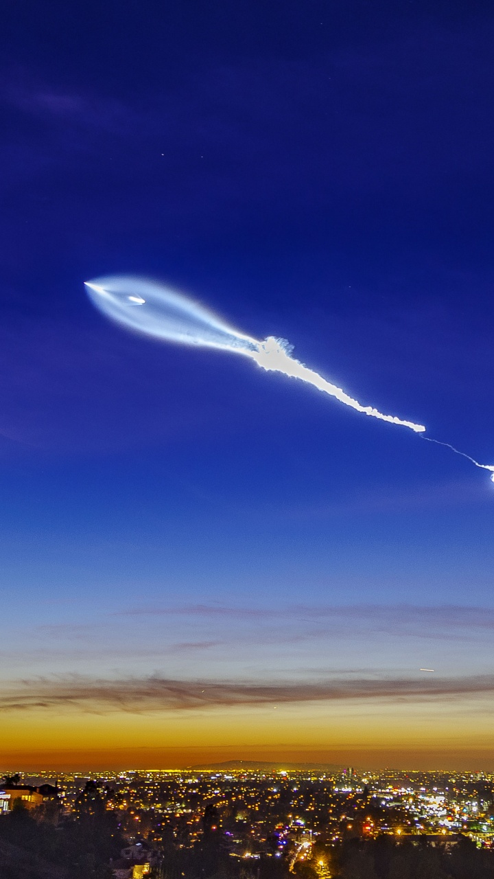 Обои SpaceX, запуск ракеты, Falcon 9, ракета, Falcon Heavy в разрешении 720x1280