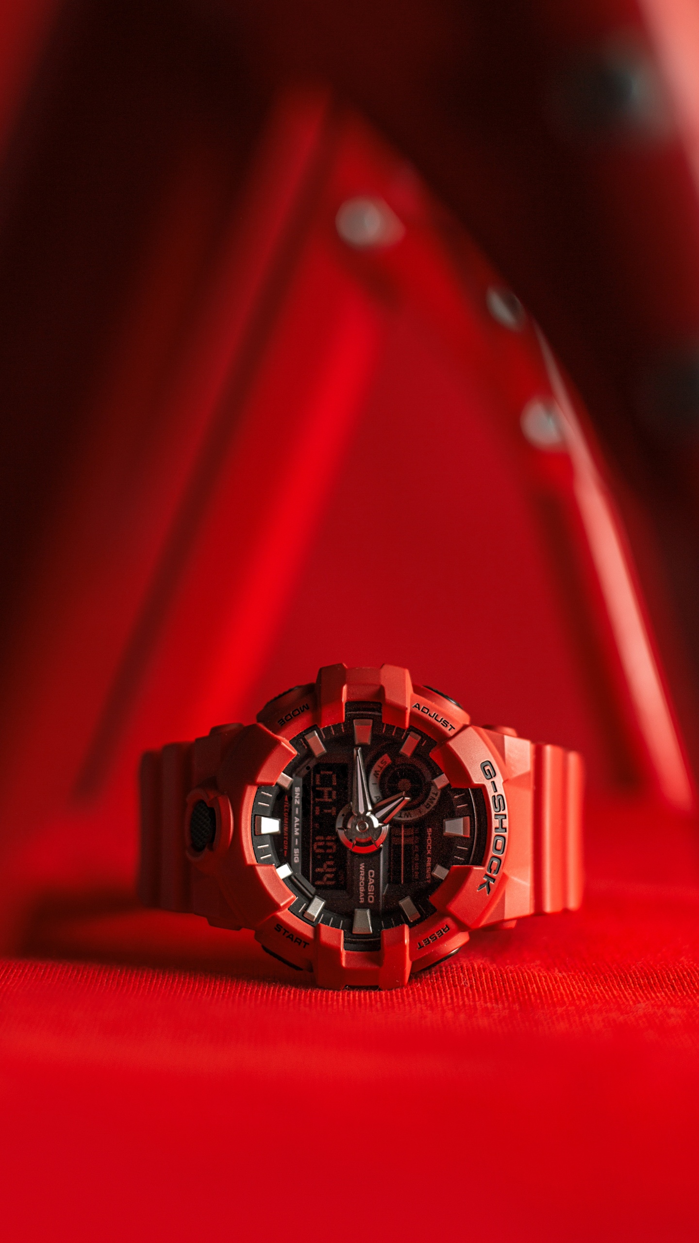 Обои часы, красный цвет, Представление, производительность в разрешении 1440x2560