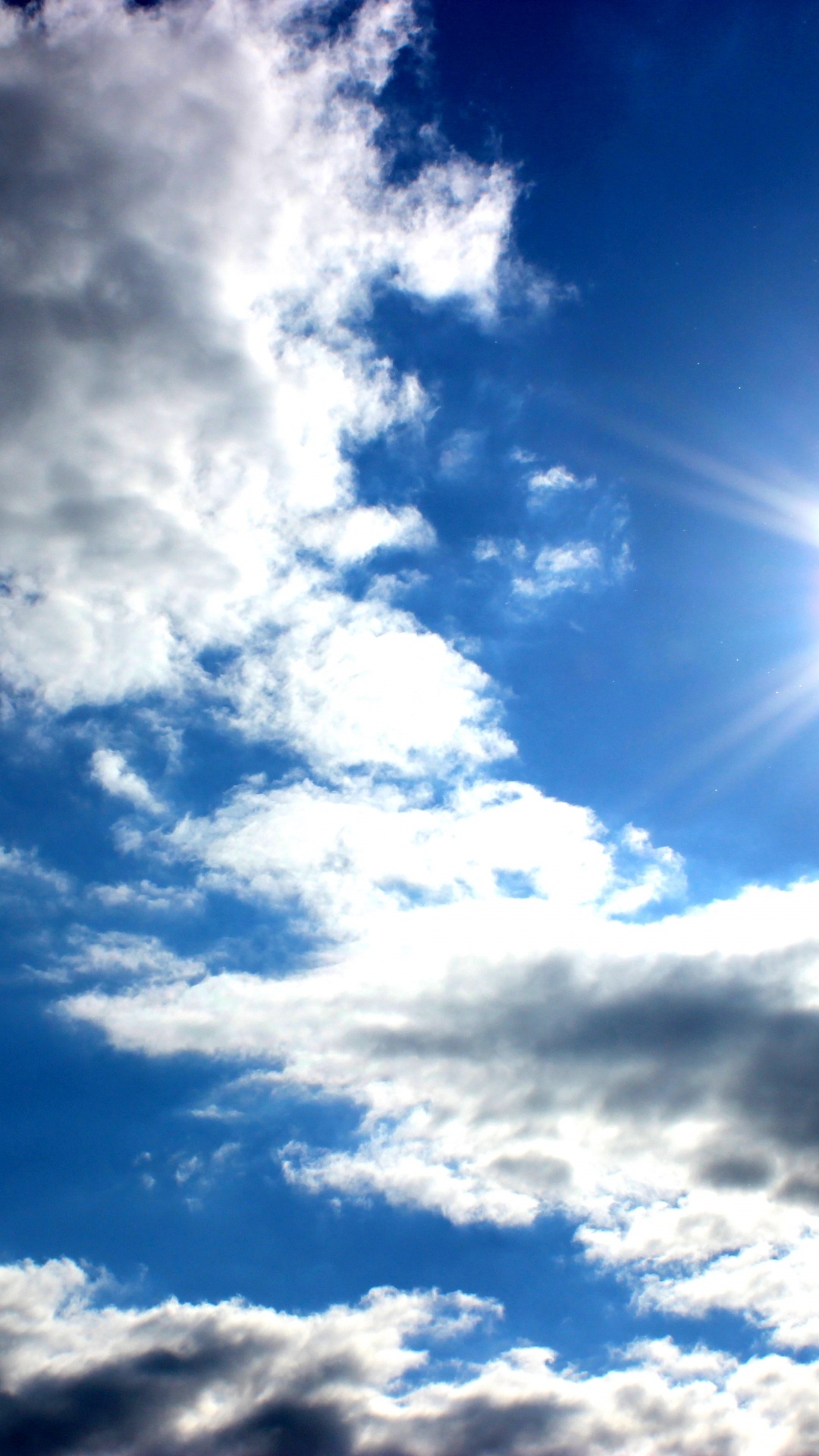 Обои облако, солнце, дневное время, синий, солнечный свет в разрешении 1080x1920