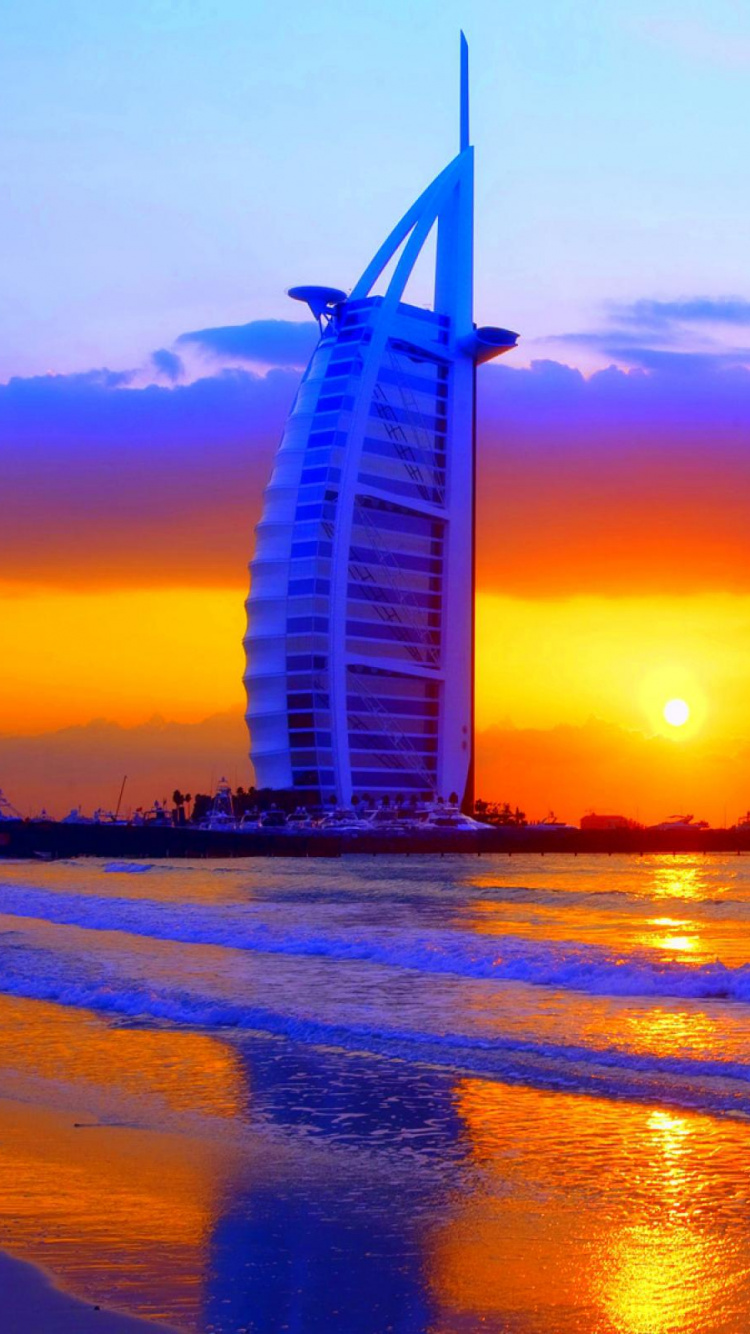 Обои вышка, закат, послесвечение, вечер, горизонт в разрешении 750x1334