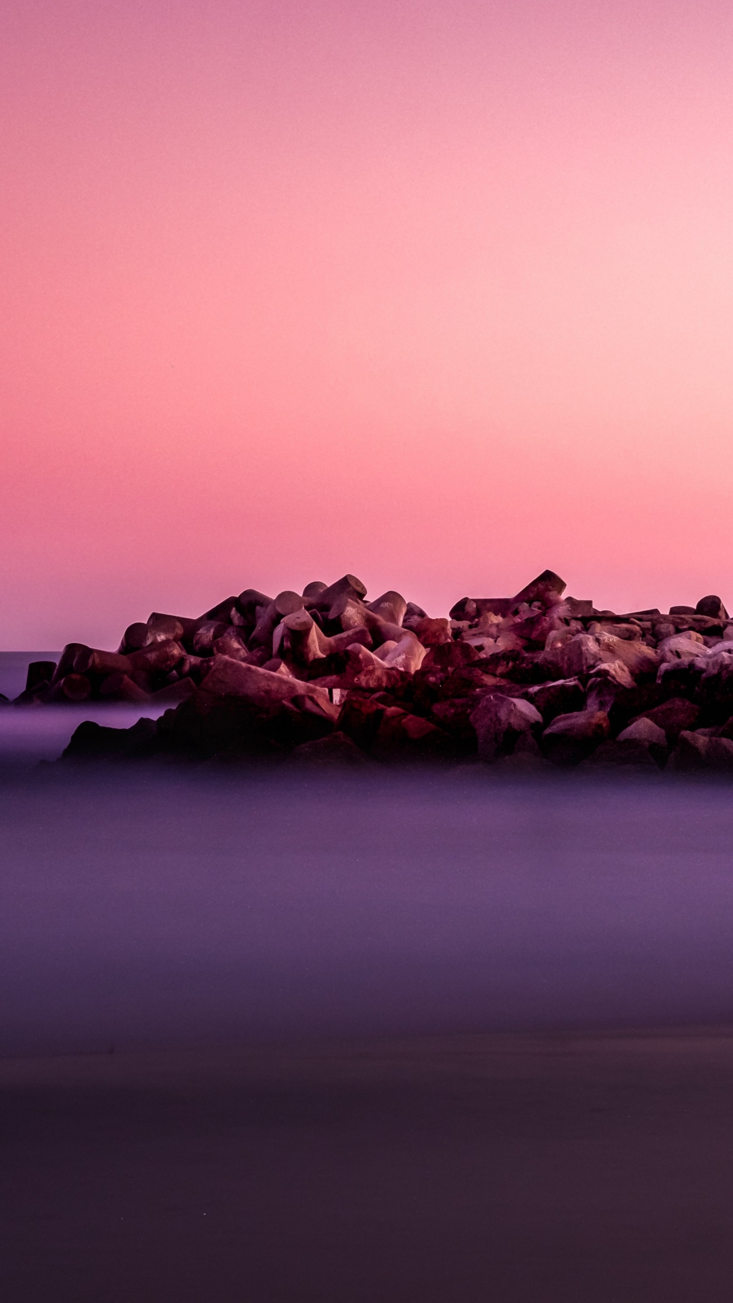 Обои Маяк, вода, вышка, послесвечение, сумрак в разрешении 1440x2560